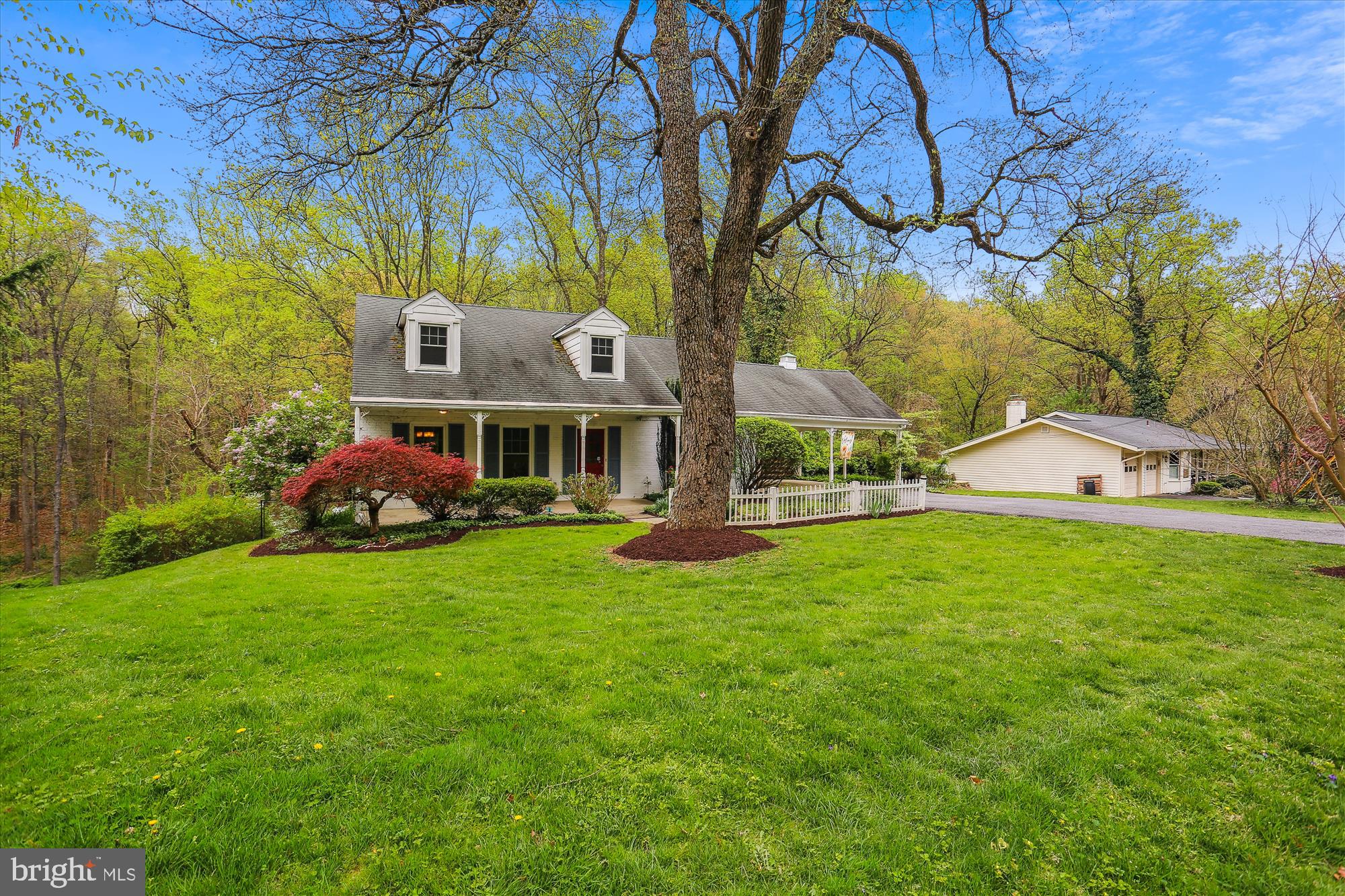 17805 TREE LAWN DRIVE