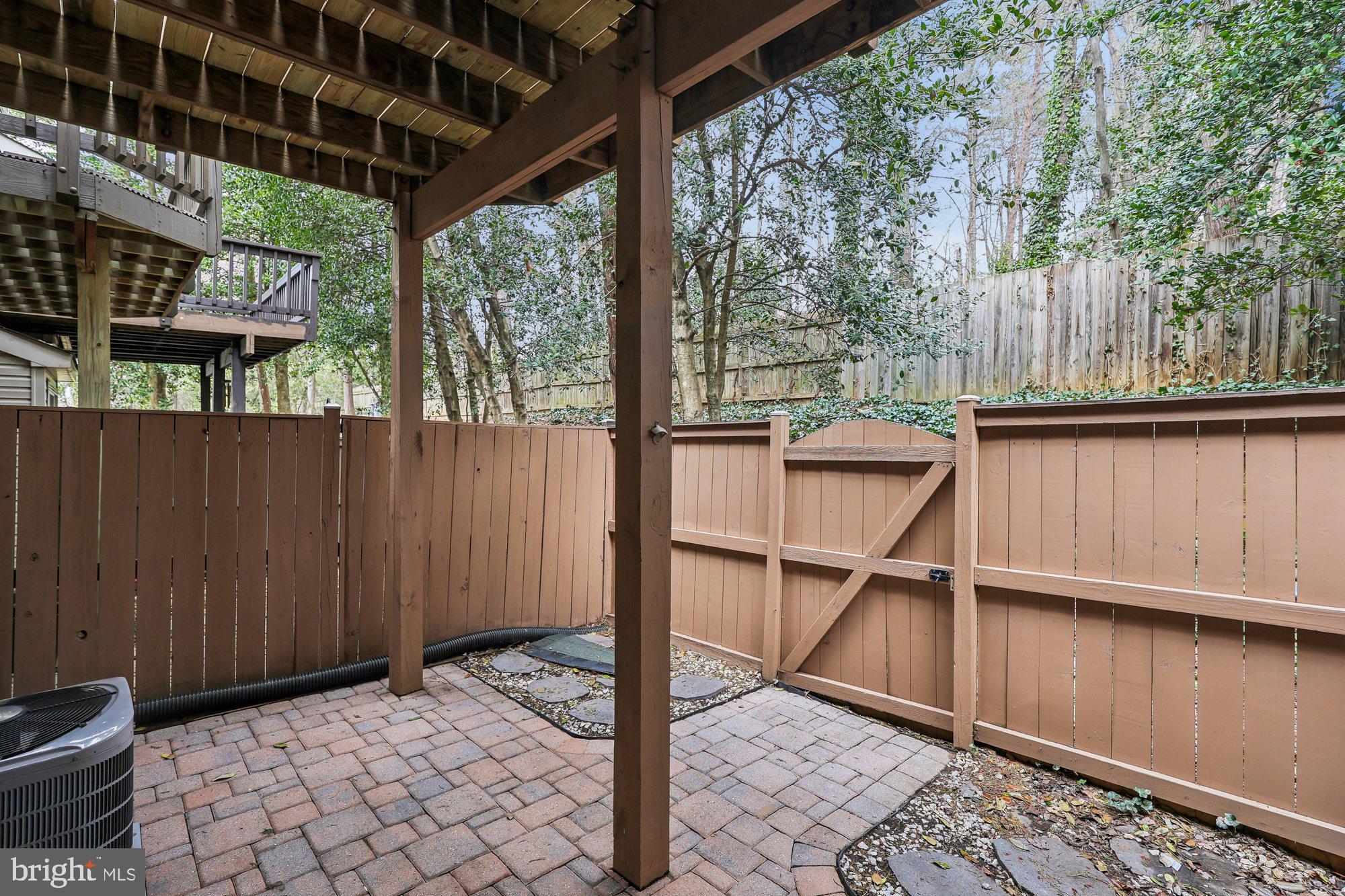 4266 WHEELED CAISSON SQUARE