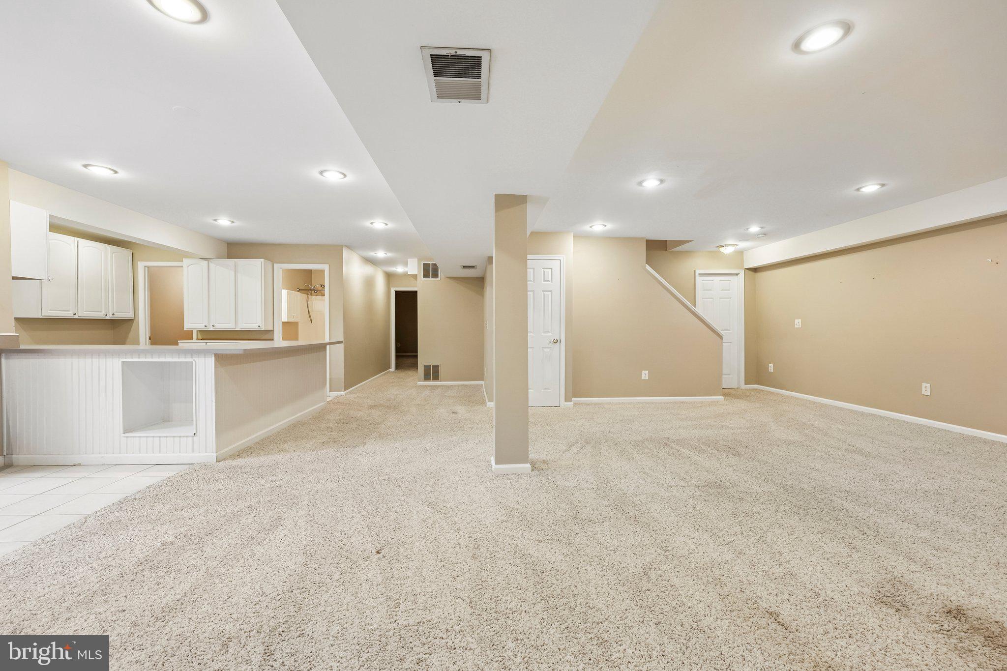 ASHBURN FARM - Residential
