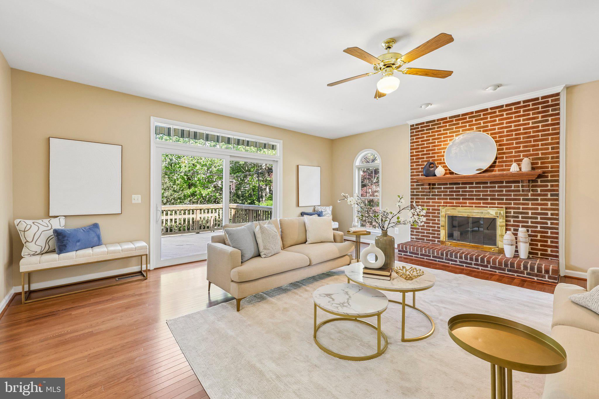 ASHBURN FARM - Residential