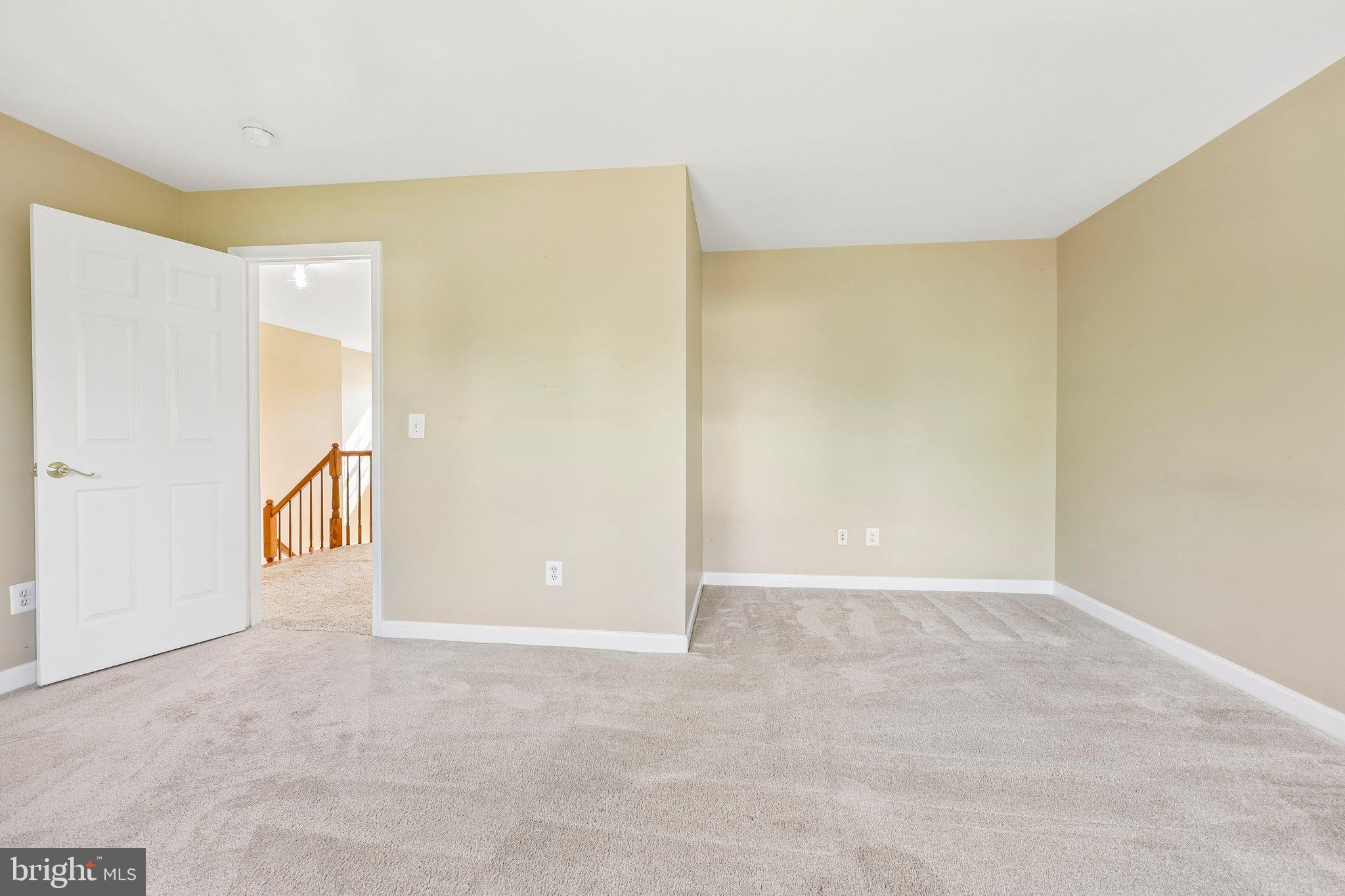 ASHBURN FARM - Residential
