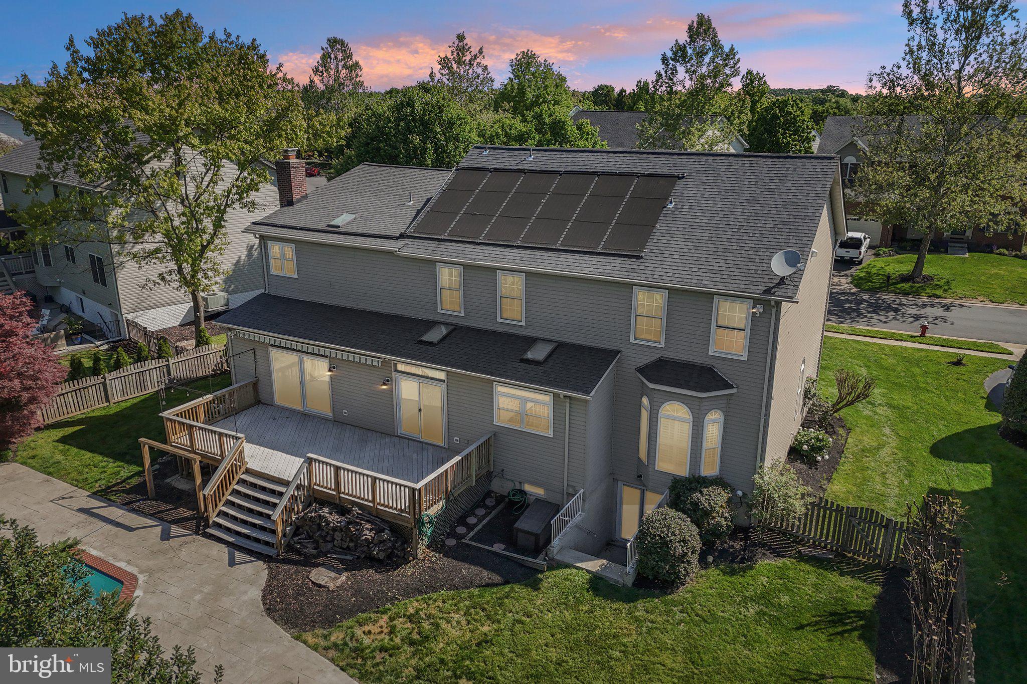ASHBURN FARM - Residential