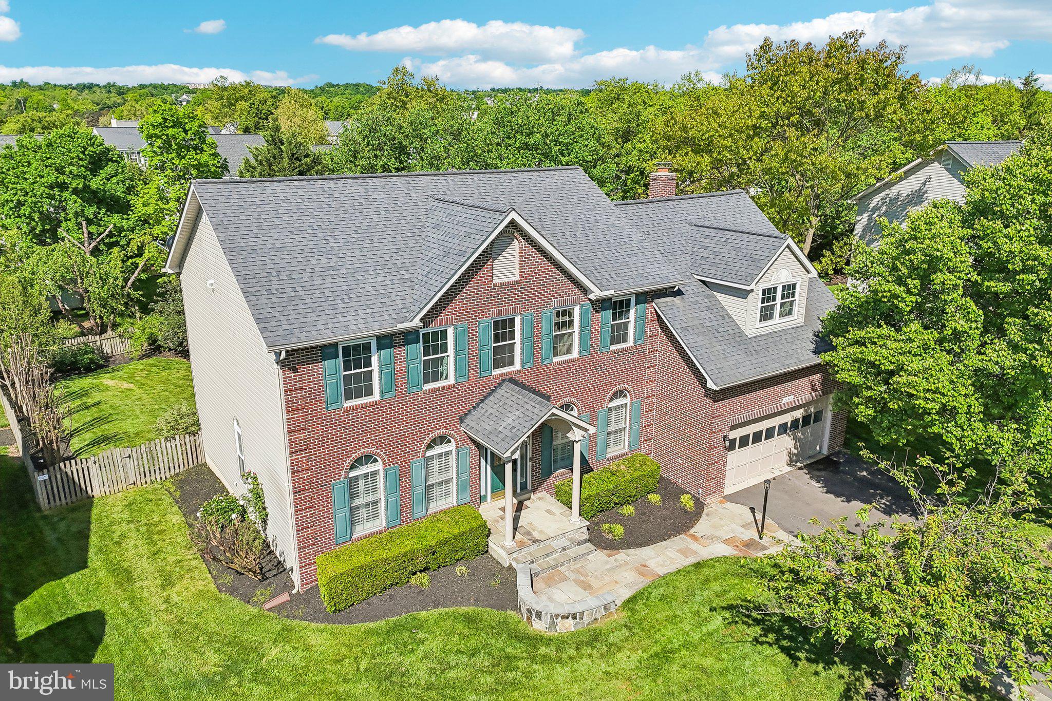 ASHBURN FARM - Residential