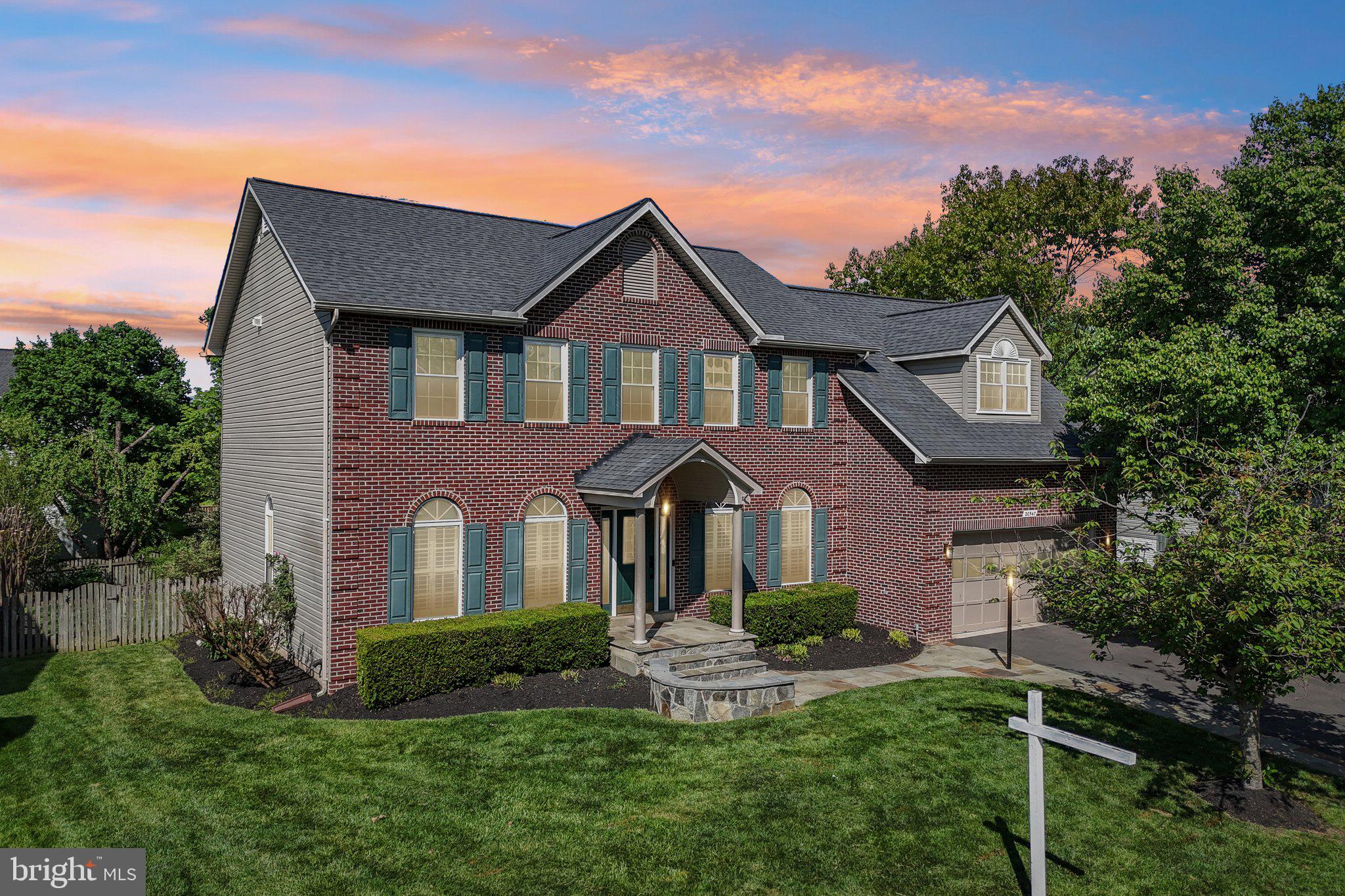 ASHBURN FARM - Residential
