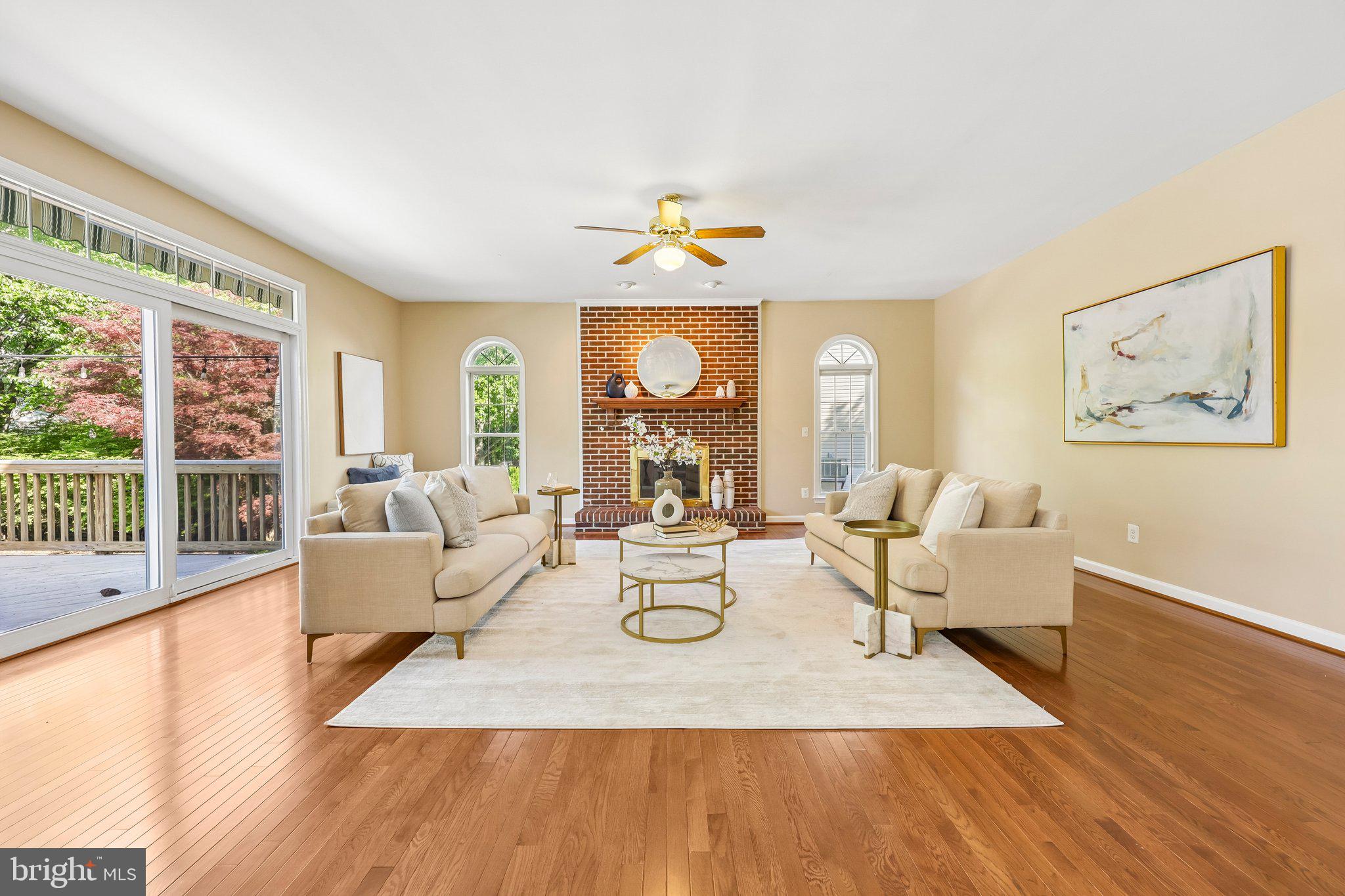 ASHBURN FARM - Residential
