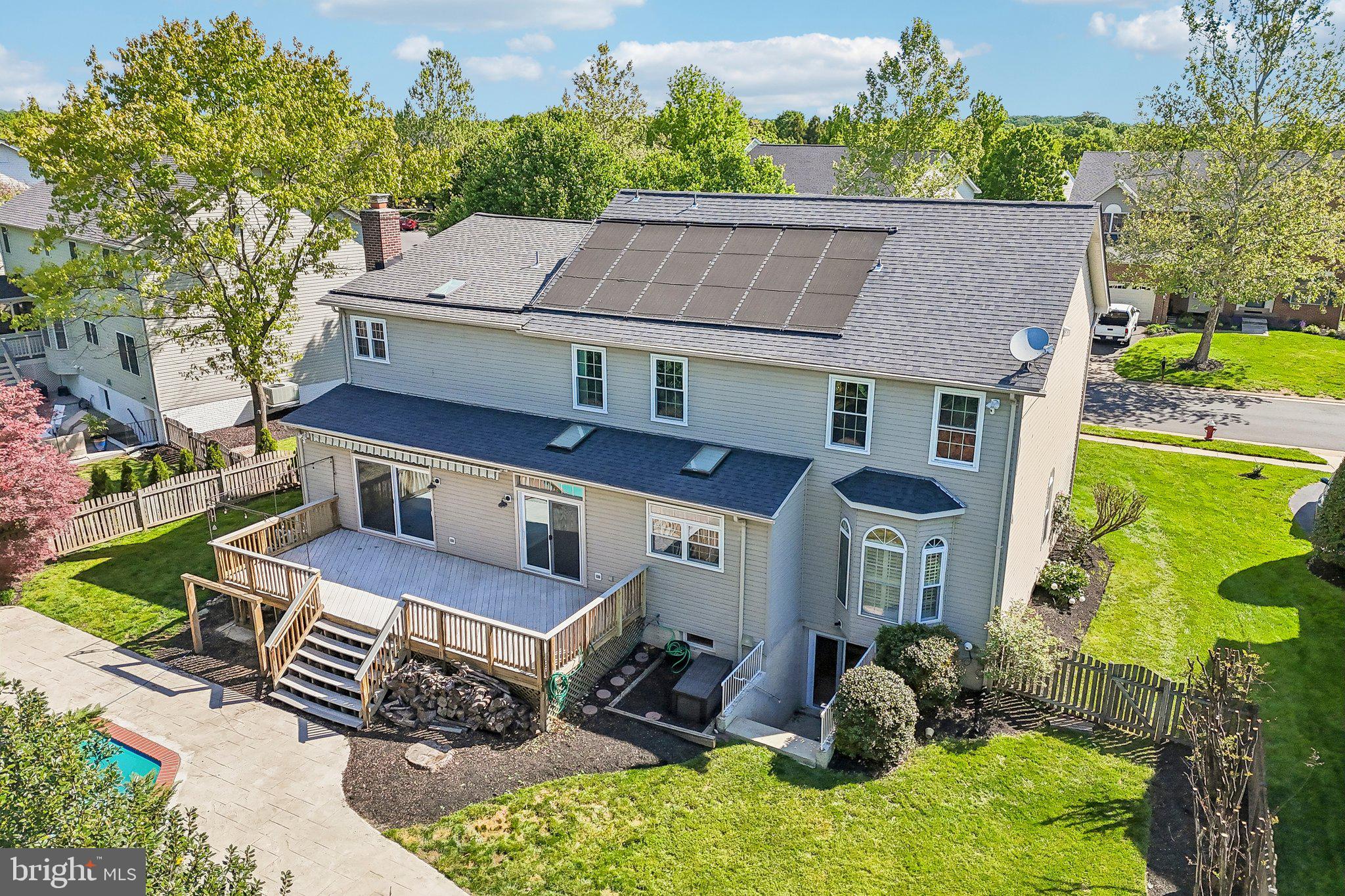 ASHBURN FARM - Residential