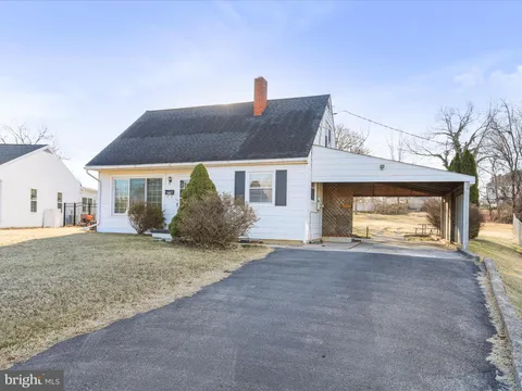 11108 Mountain View Circle, Hagerstown, MD MLS: MDWA2027496