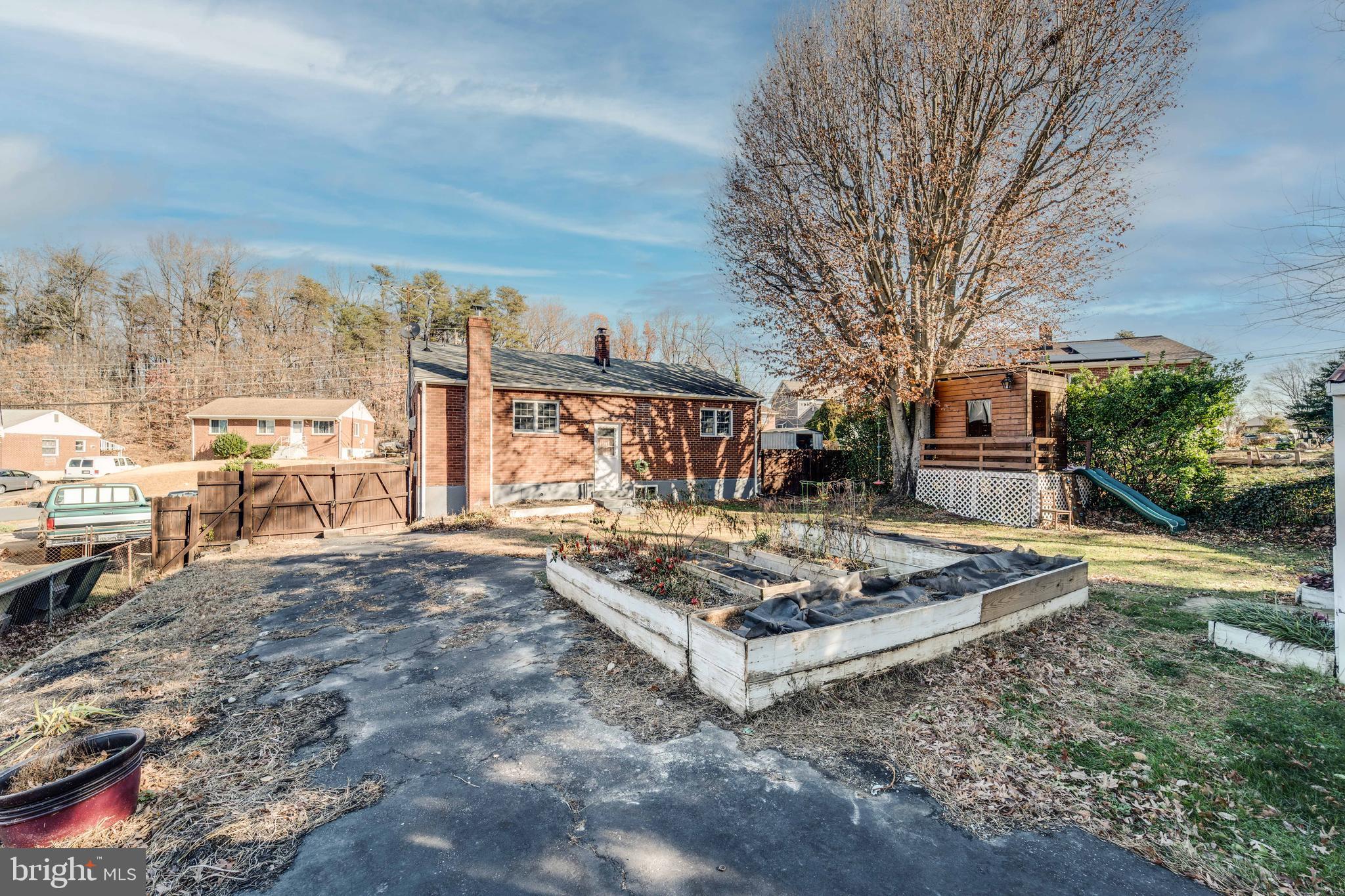 GARFIELD ESTATES - Residential