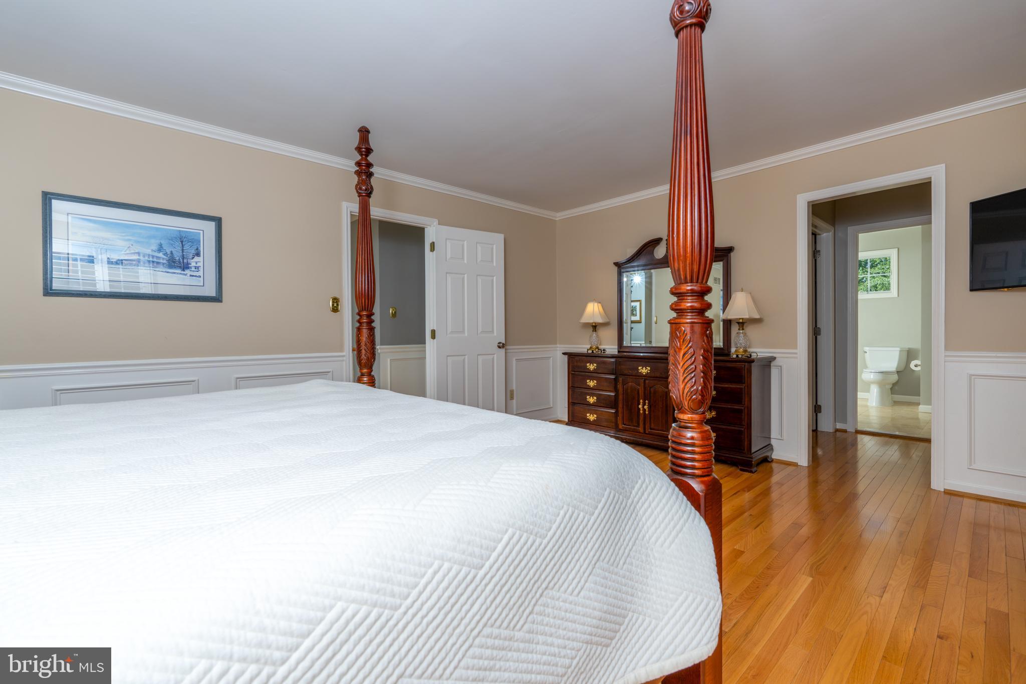 BROOKFIELD - Residential