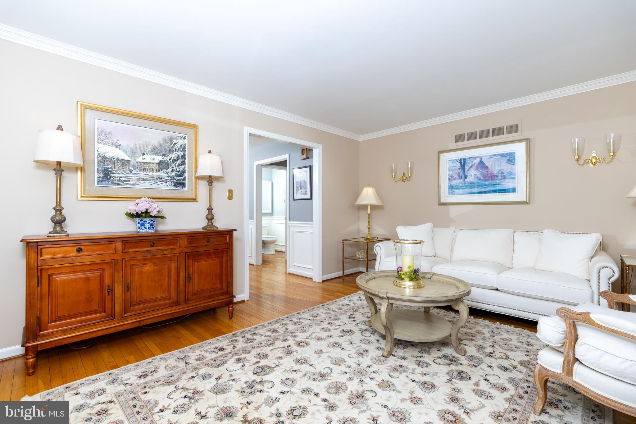 BROOKFIELD - Residential