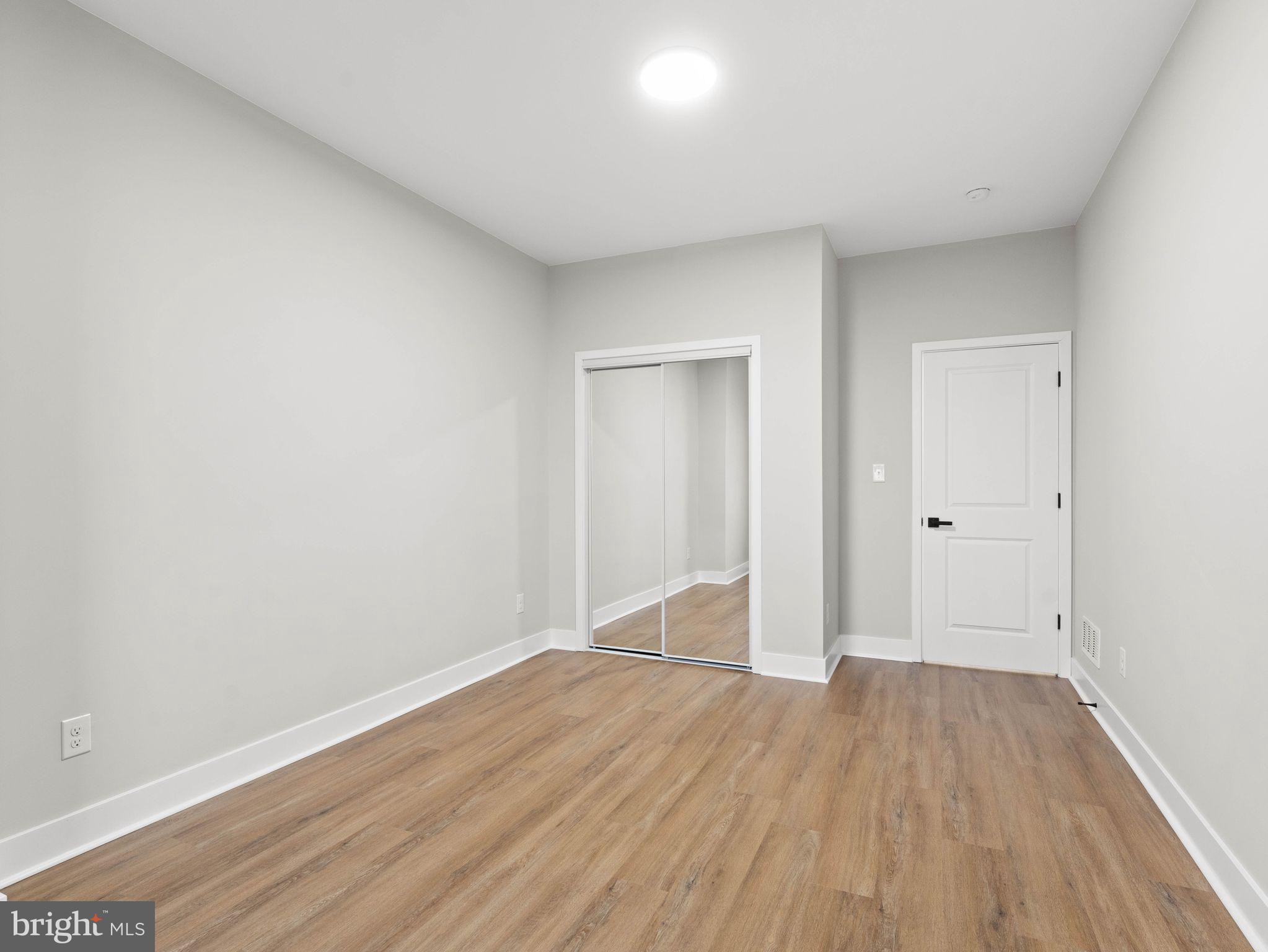 COBBS CREEK - Residential