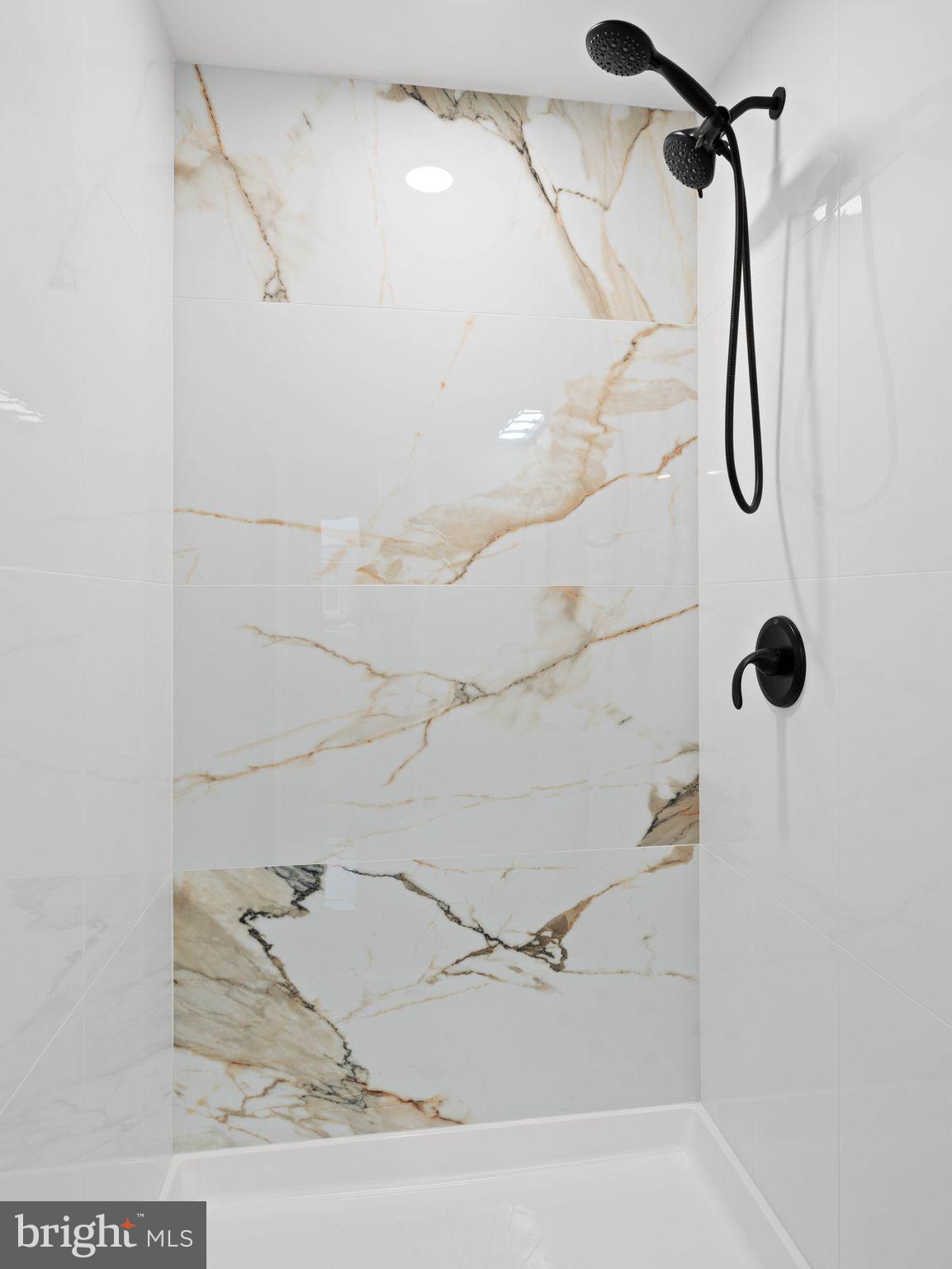 COBBS CREEK - Residential