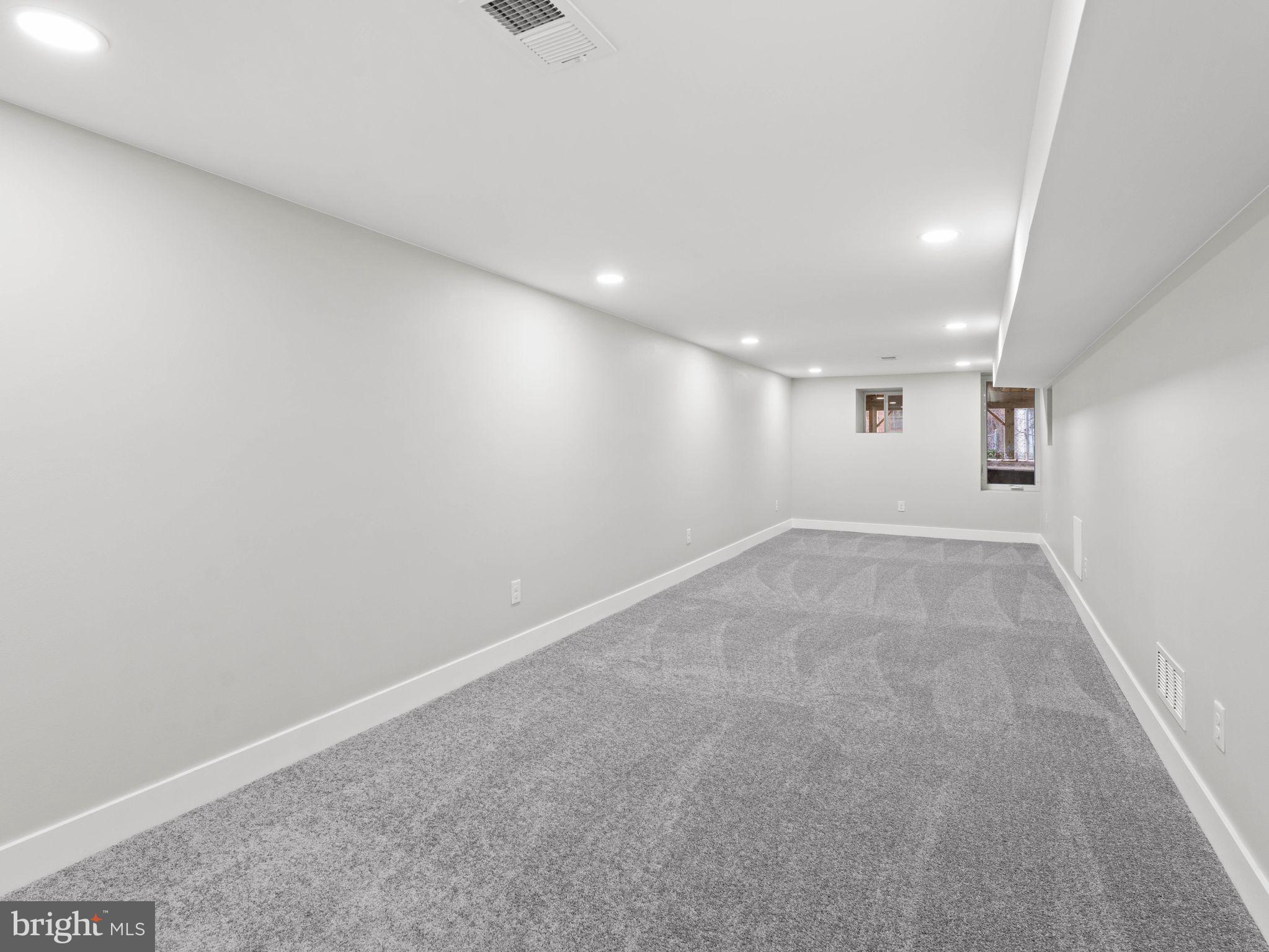 COBBS CREEK - Residential