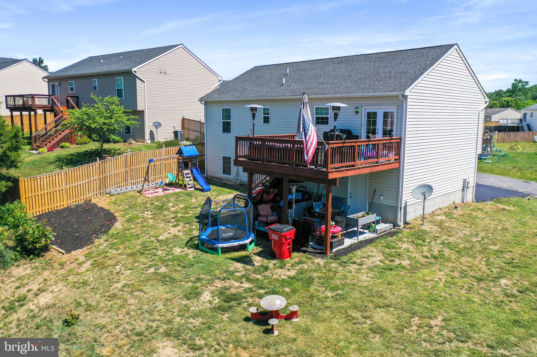 INWOOD MEADOWS - Residential