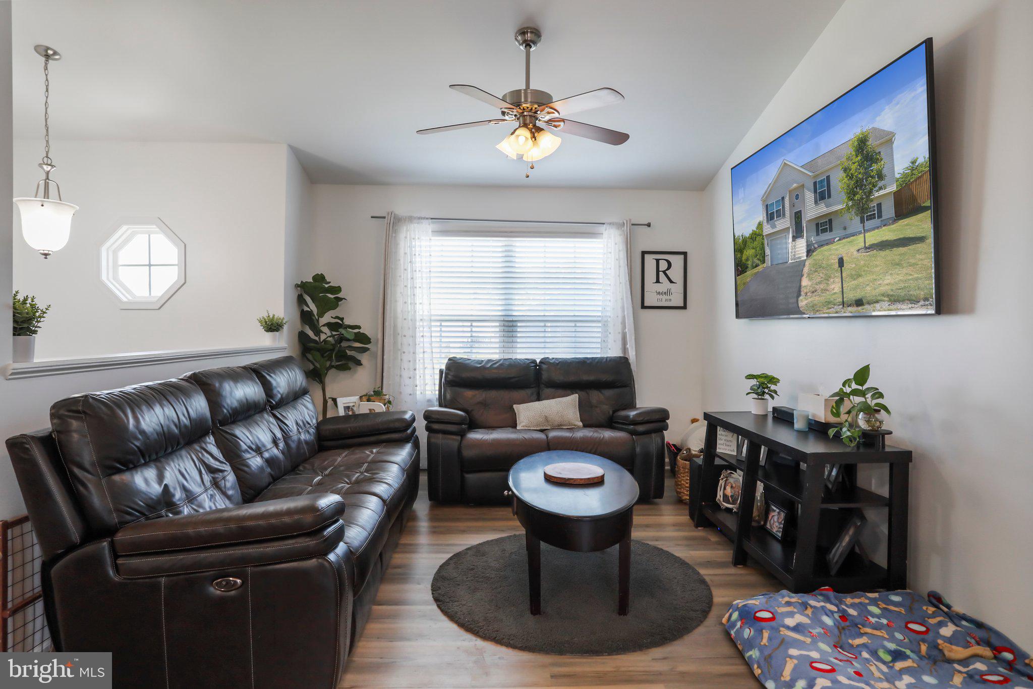 INWOOD MEADOWS - Residential