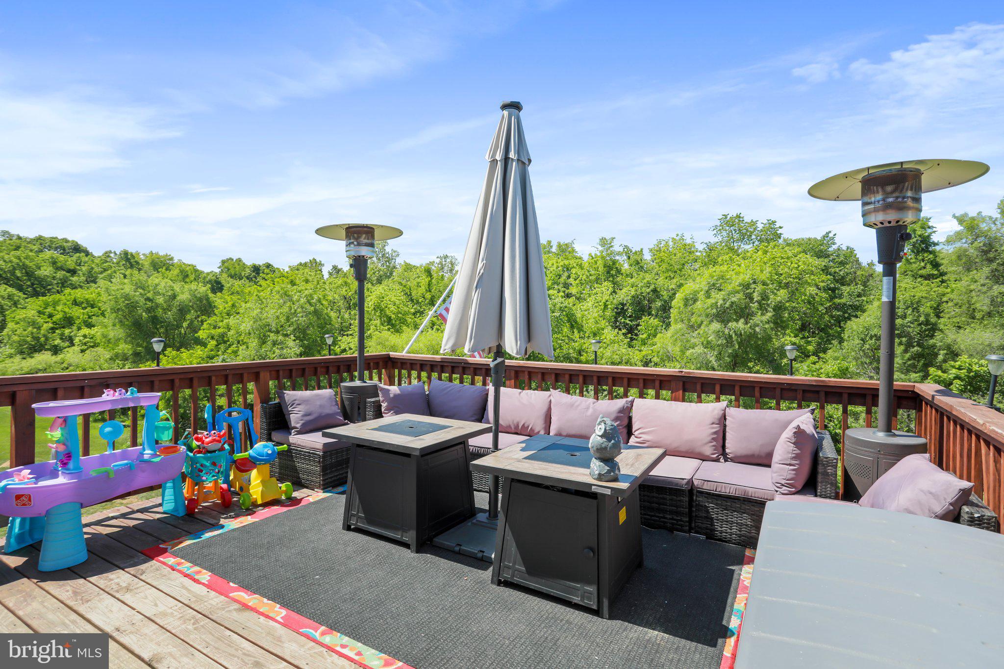 INWOOD MEADOWS - Residential