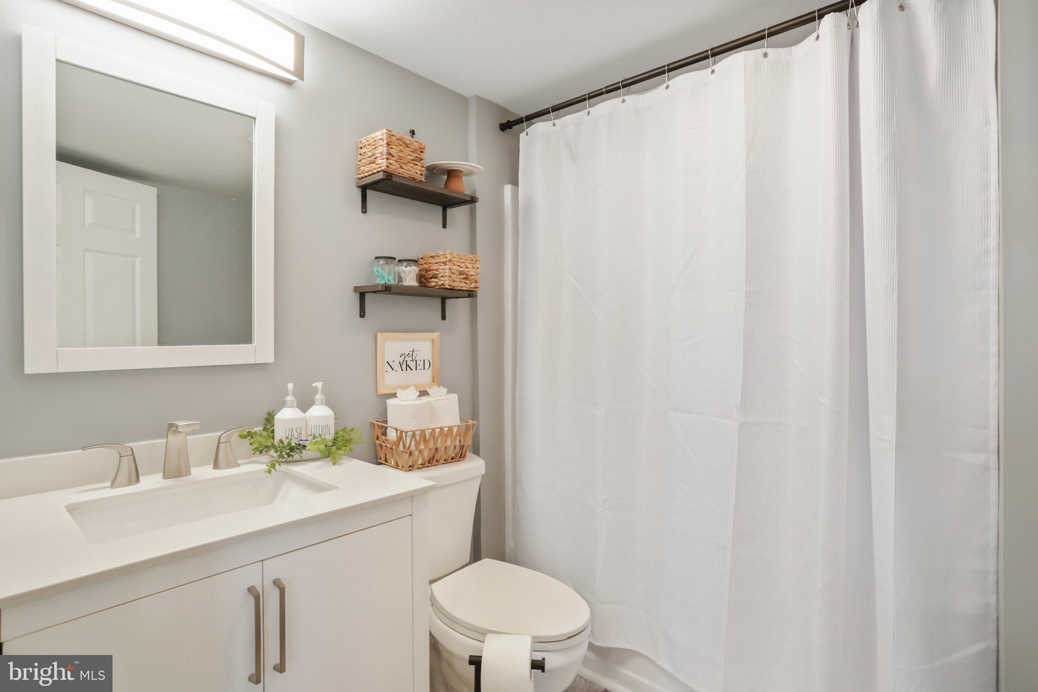 INWOOD MEADOWS - Residential