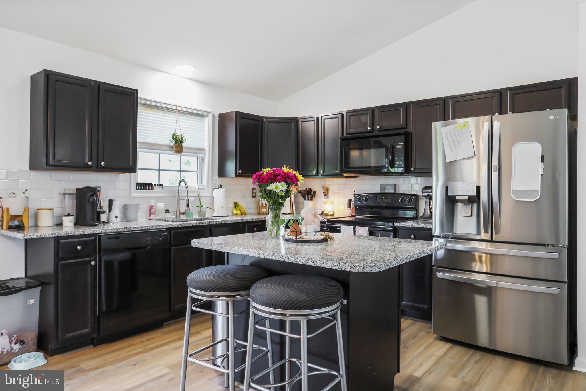 INWOOD MEADOWS - Residential