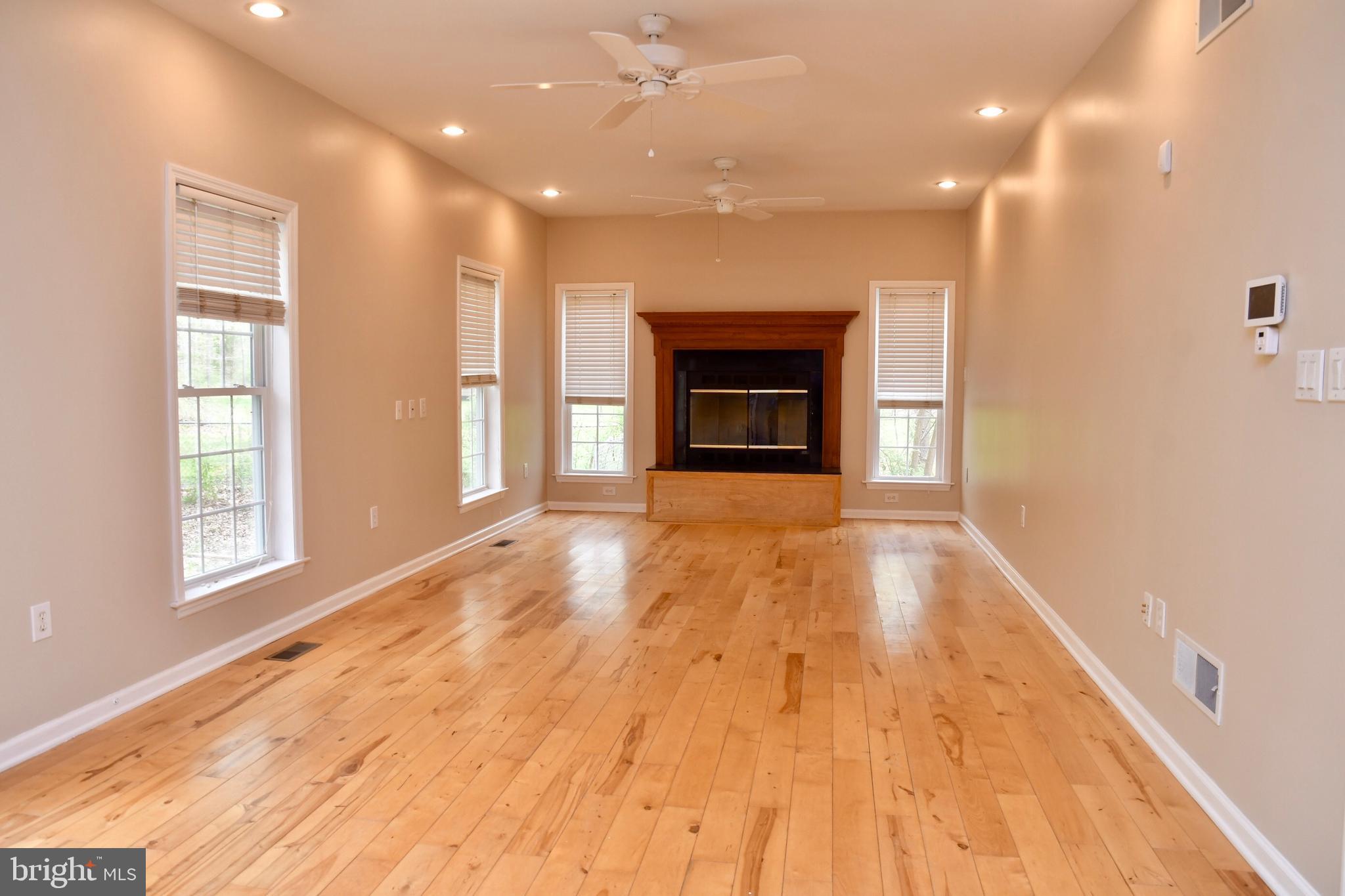 BARRISON POINT - Residential