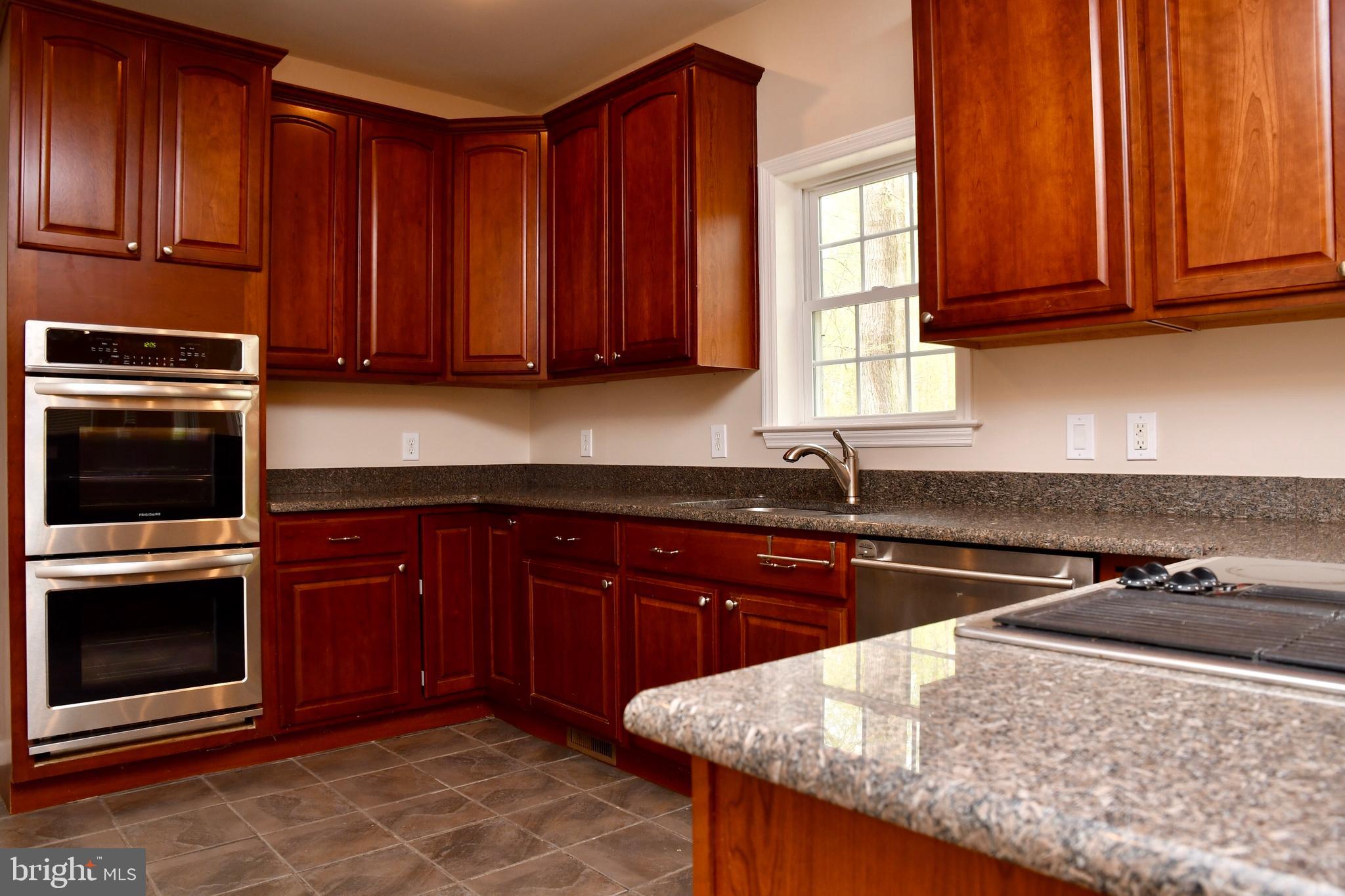 BARRISON POINT - Residential