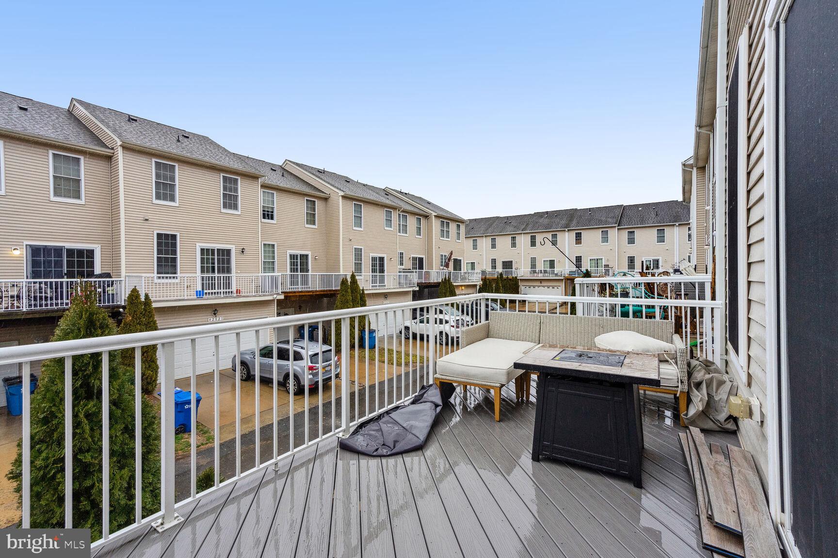 AMBERLEA AT SOUTH RIDING - Residential