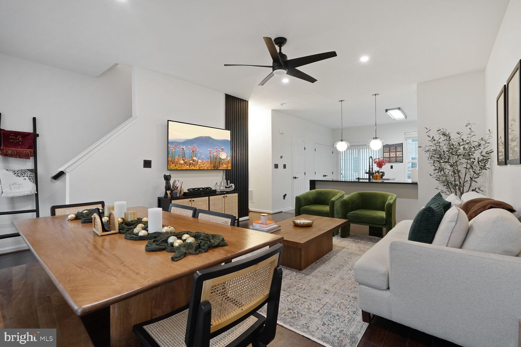 AMBERLEA AT SOUTH RIDING - Residential