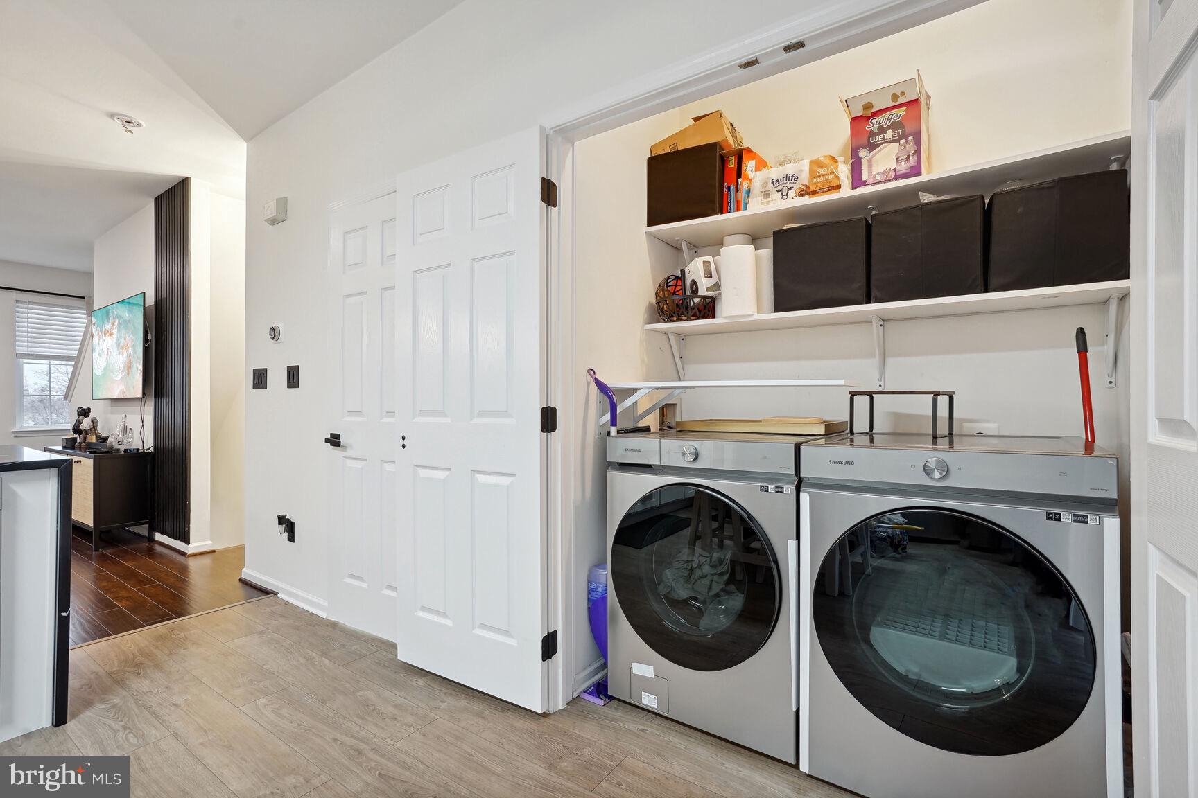 AMBERLEA AT SOUTH RIDING - Residential