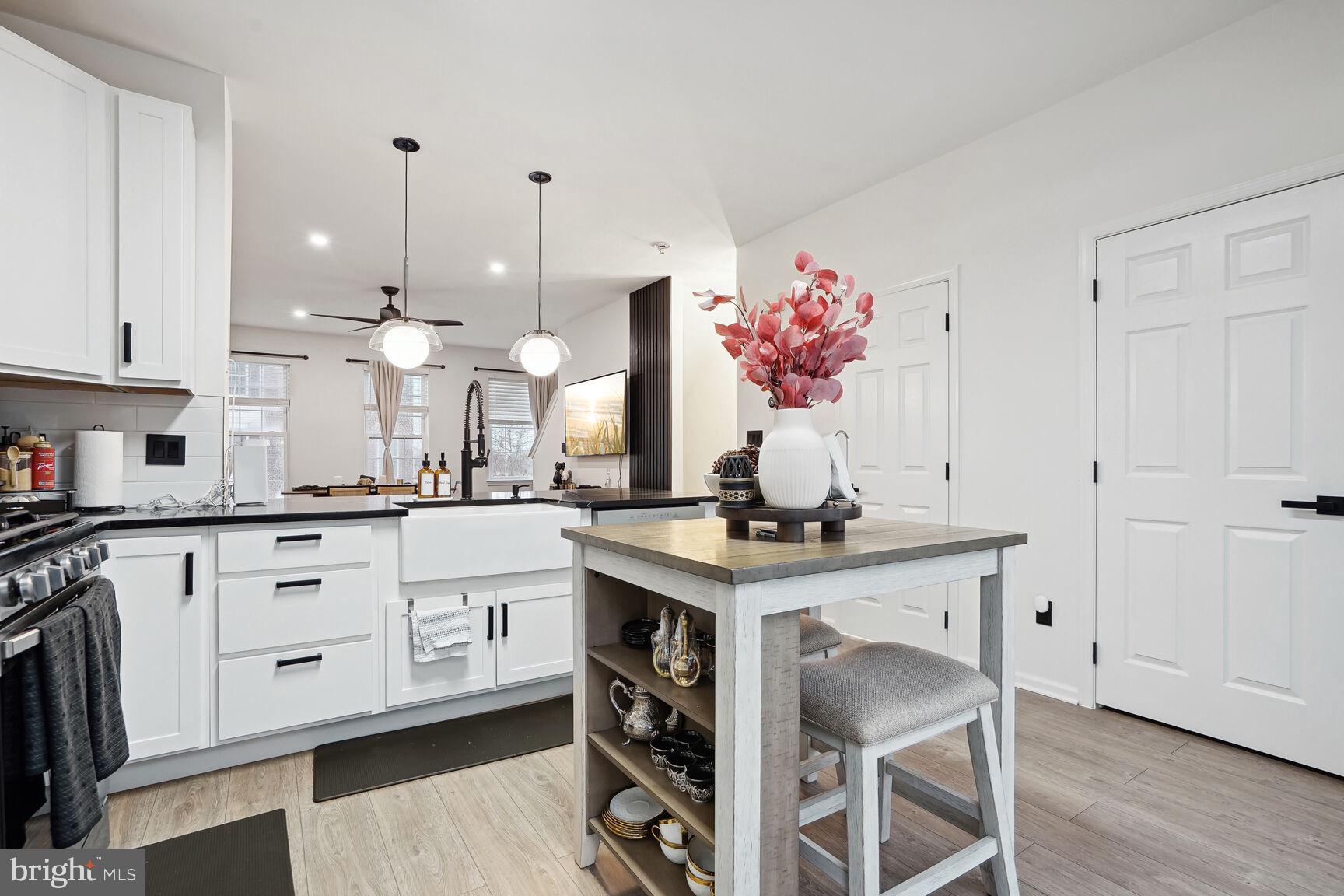 AMBERLEA AT SOUTH RIDING - Residential