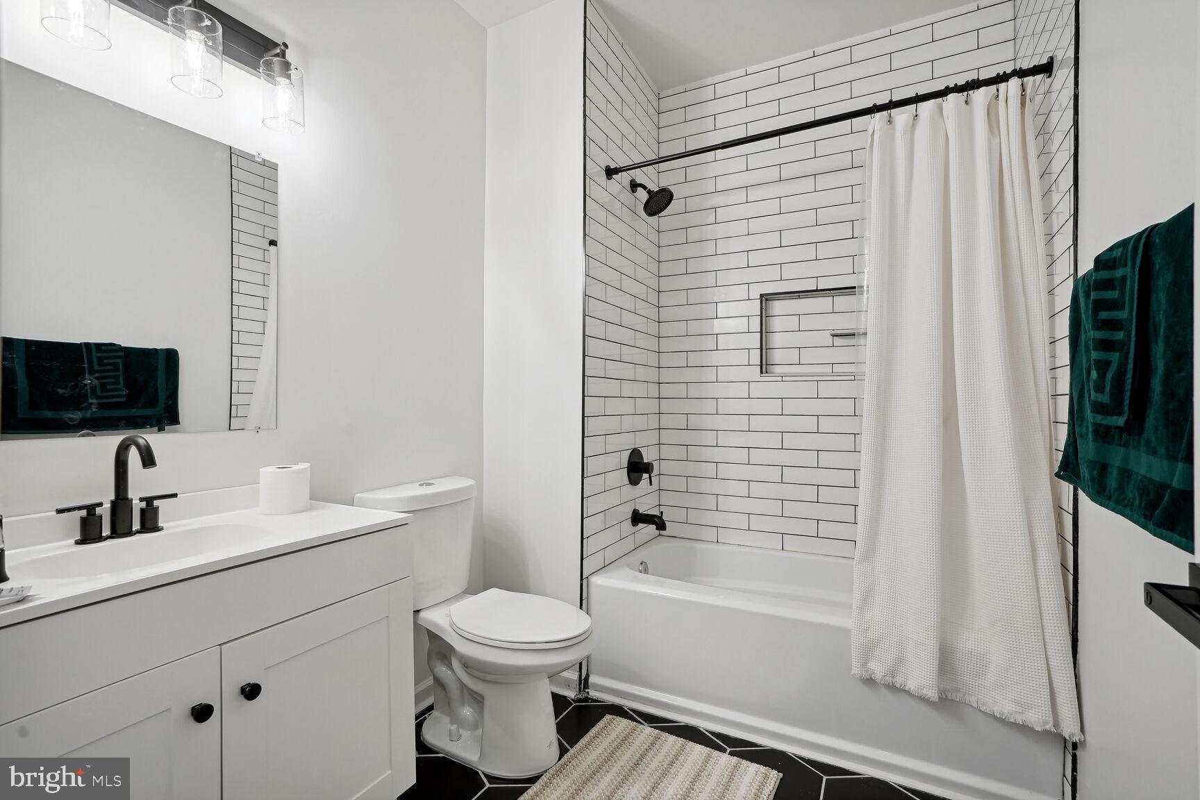 AMBERLEA AT SOUTH RIDING - Residential