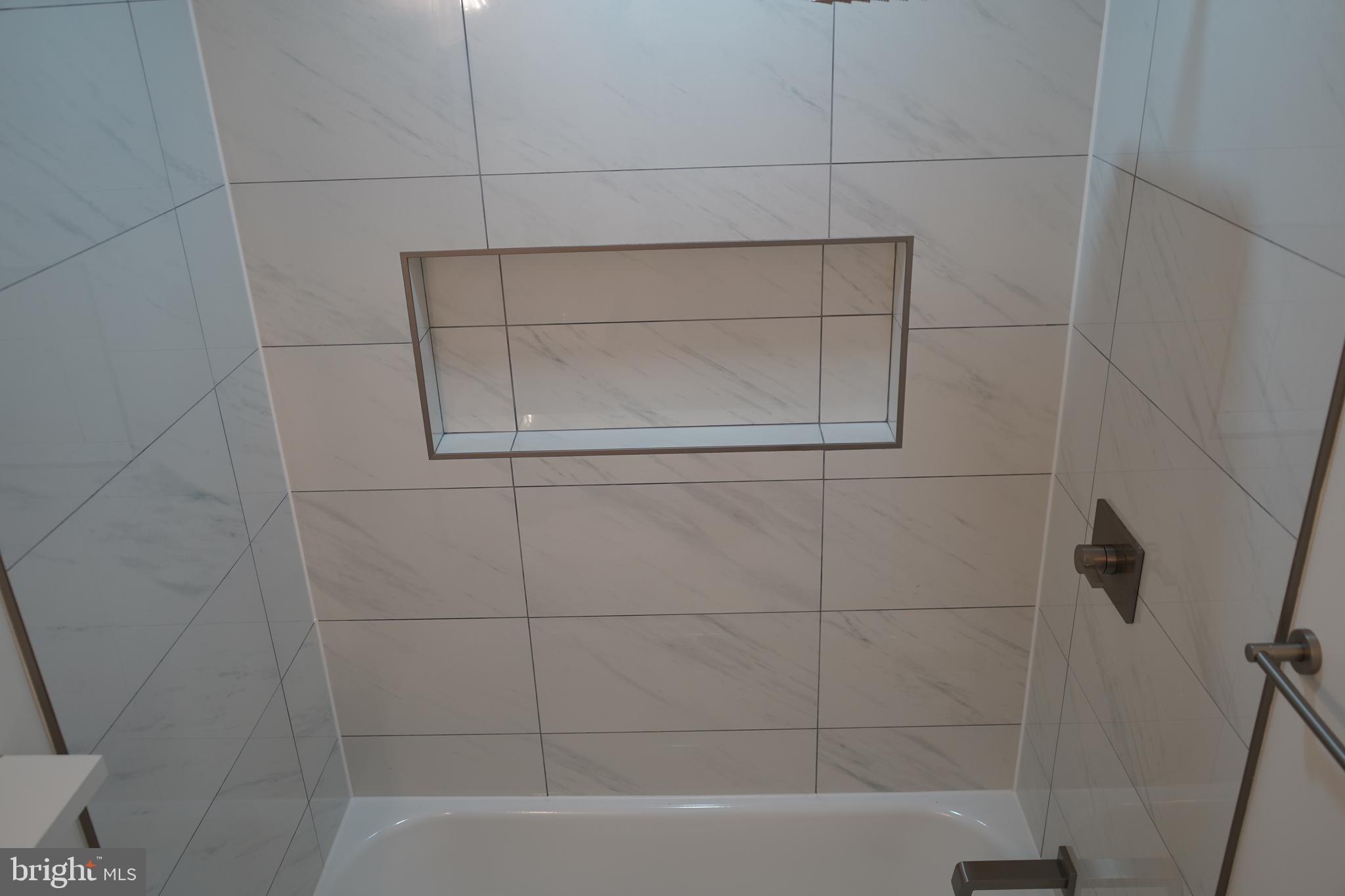 SETON HILL - Residential