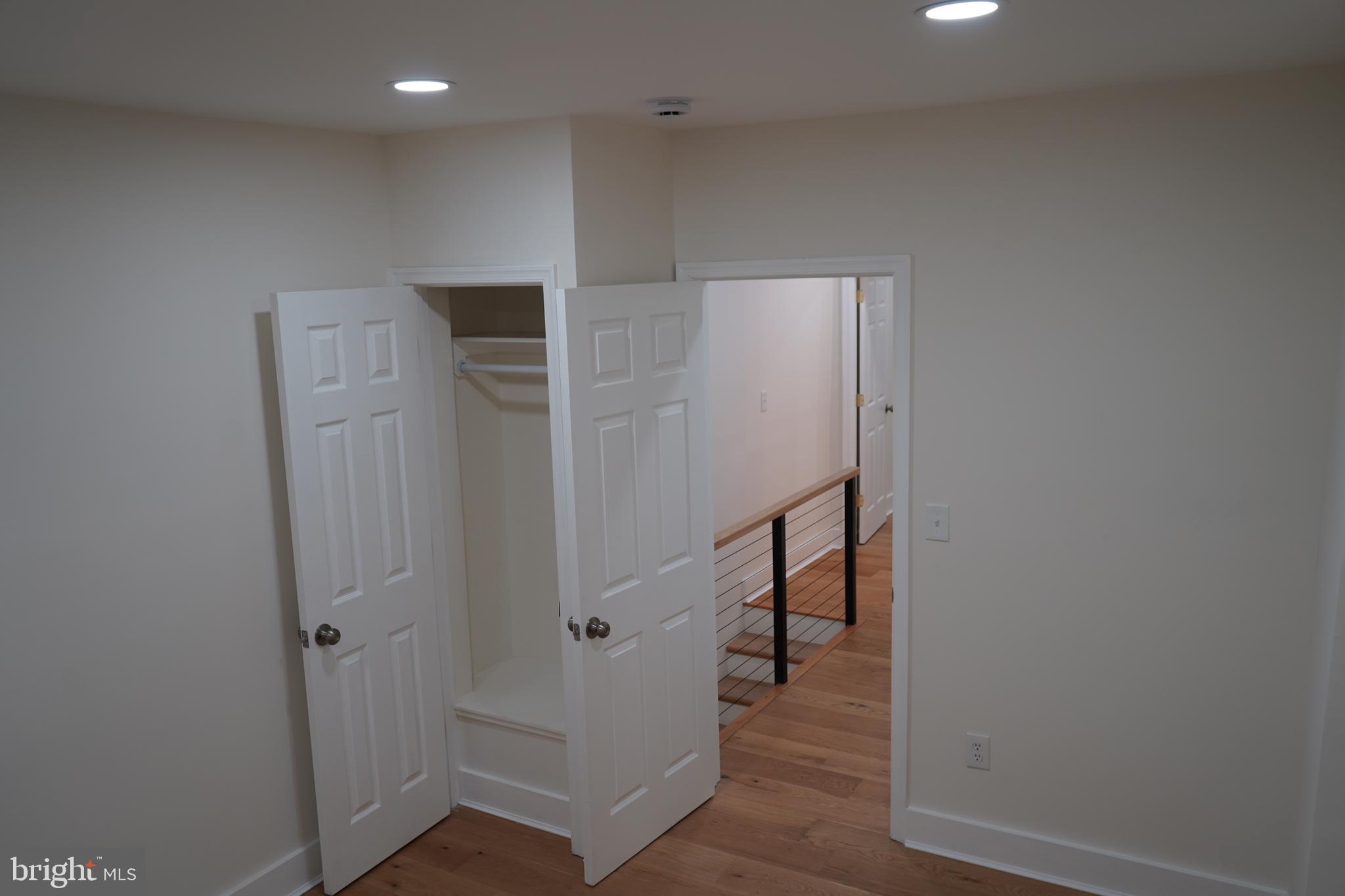 SETON HILL - Residential