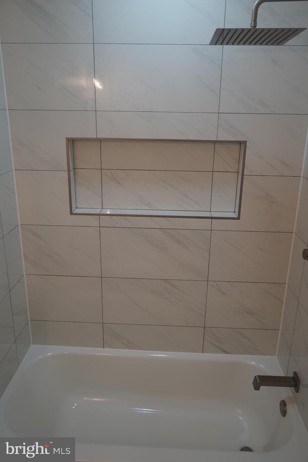 SETON HILL - Residential