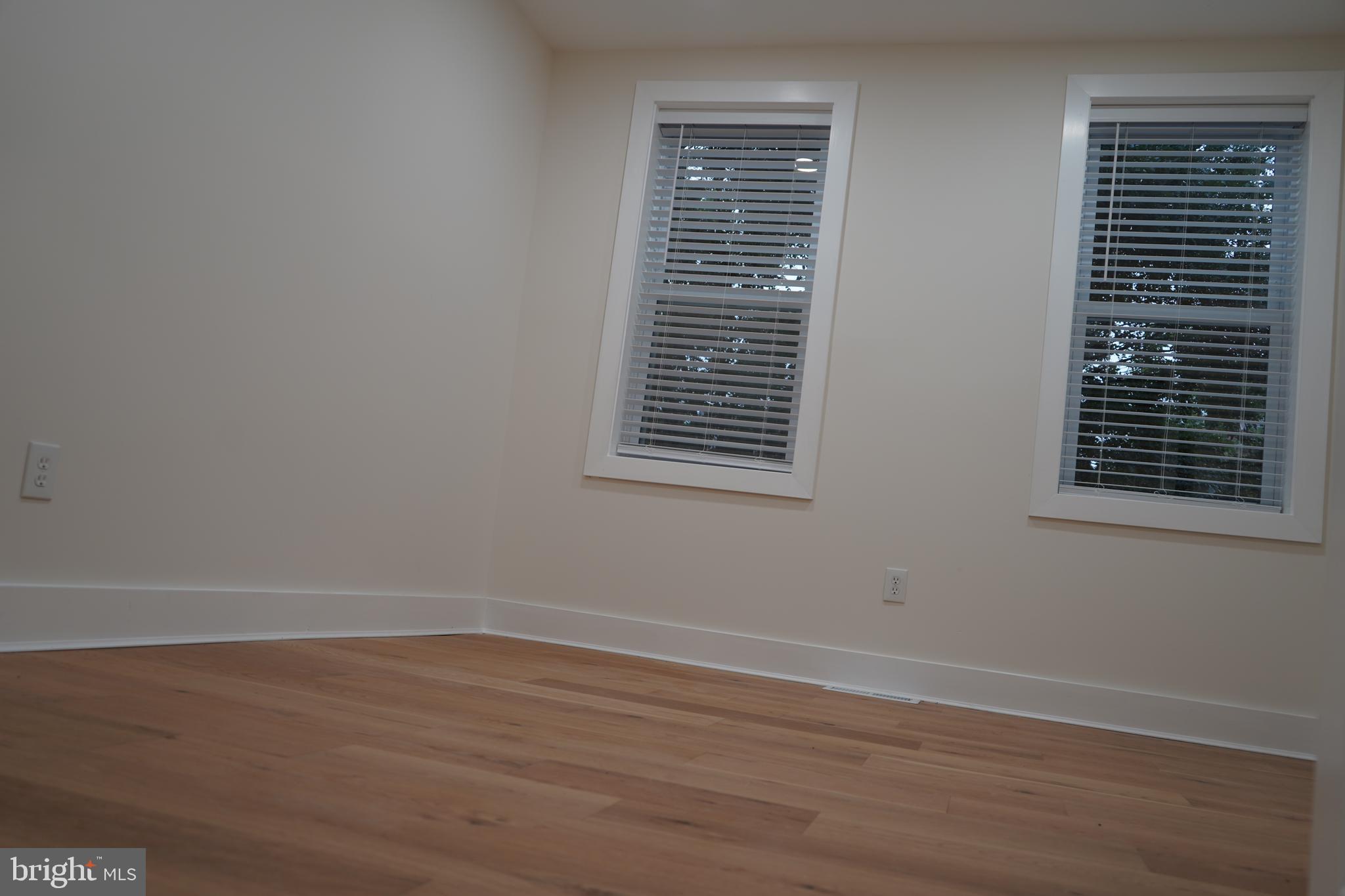 SETON HILL - Residential