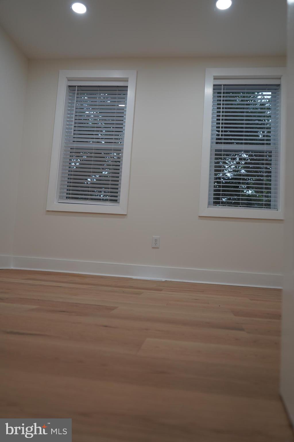 SETON HILL - Residential