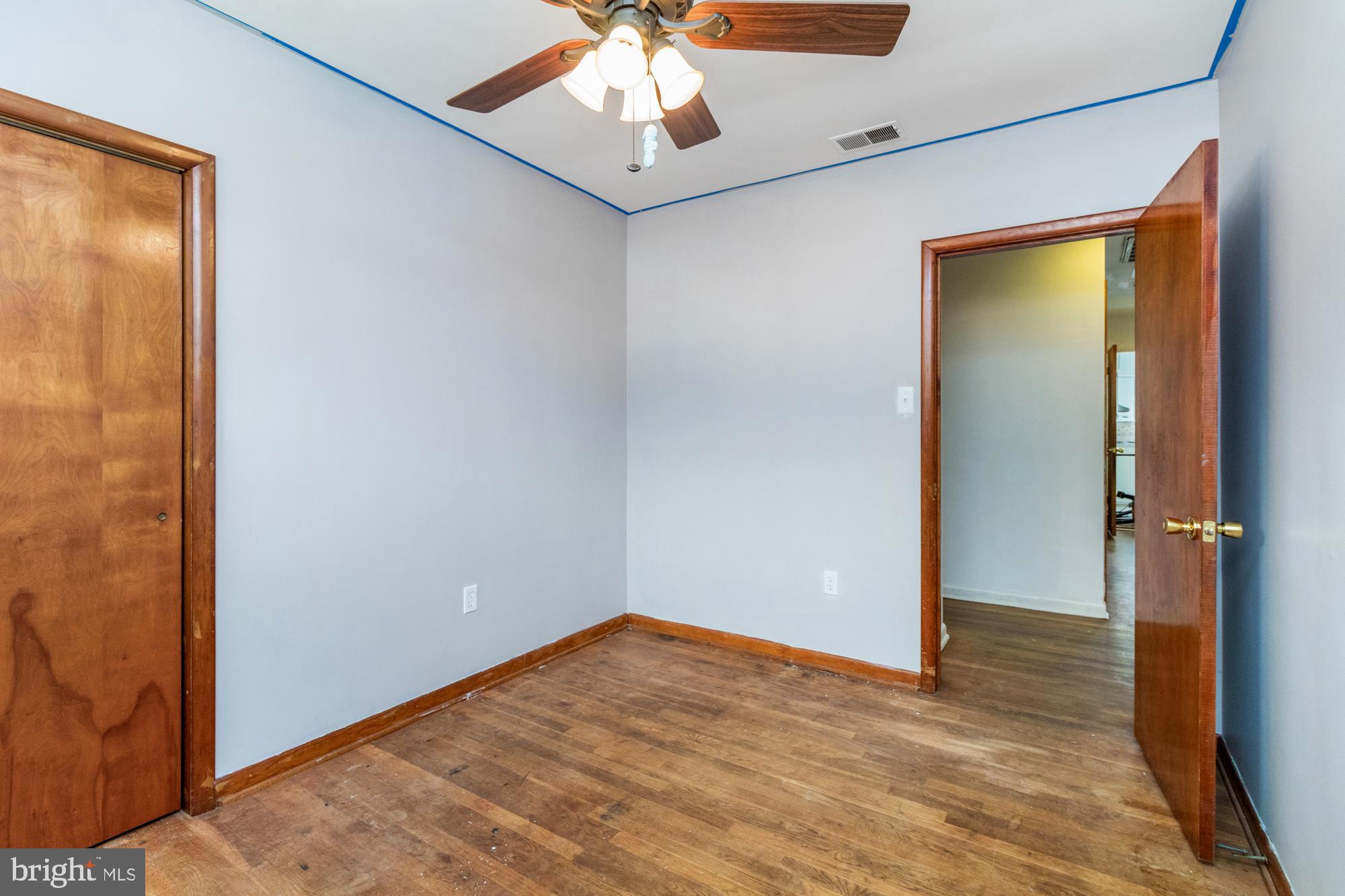 BAUERNSCHMIDT MANOR - Residential Lease