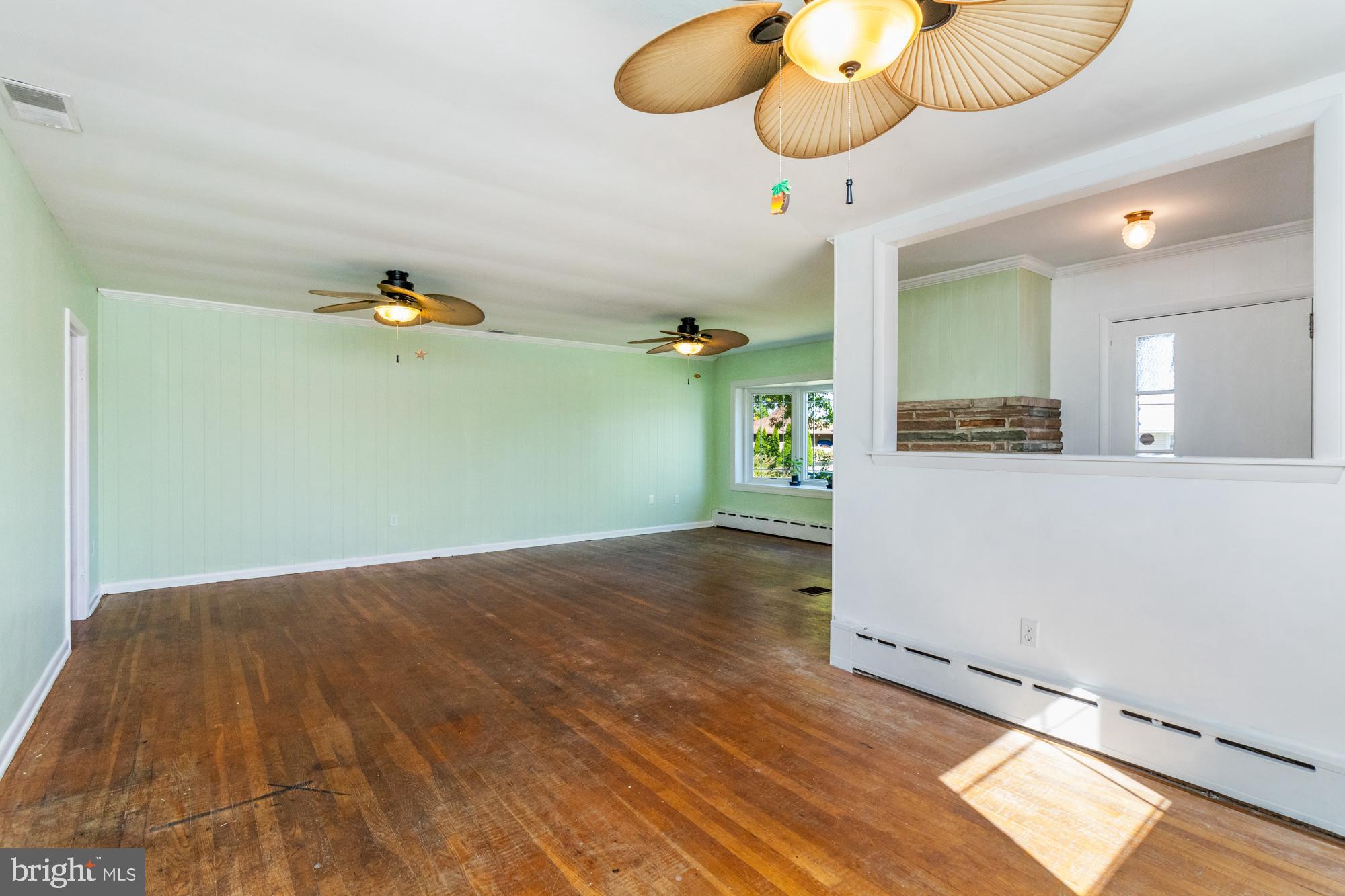 BAUERNSCHMIDT MANOR - Residential Lease