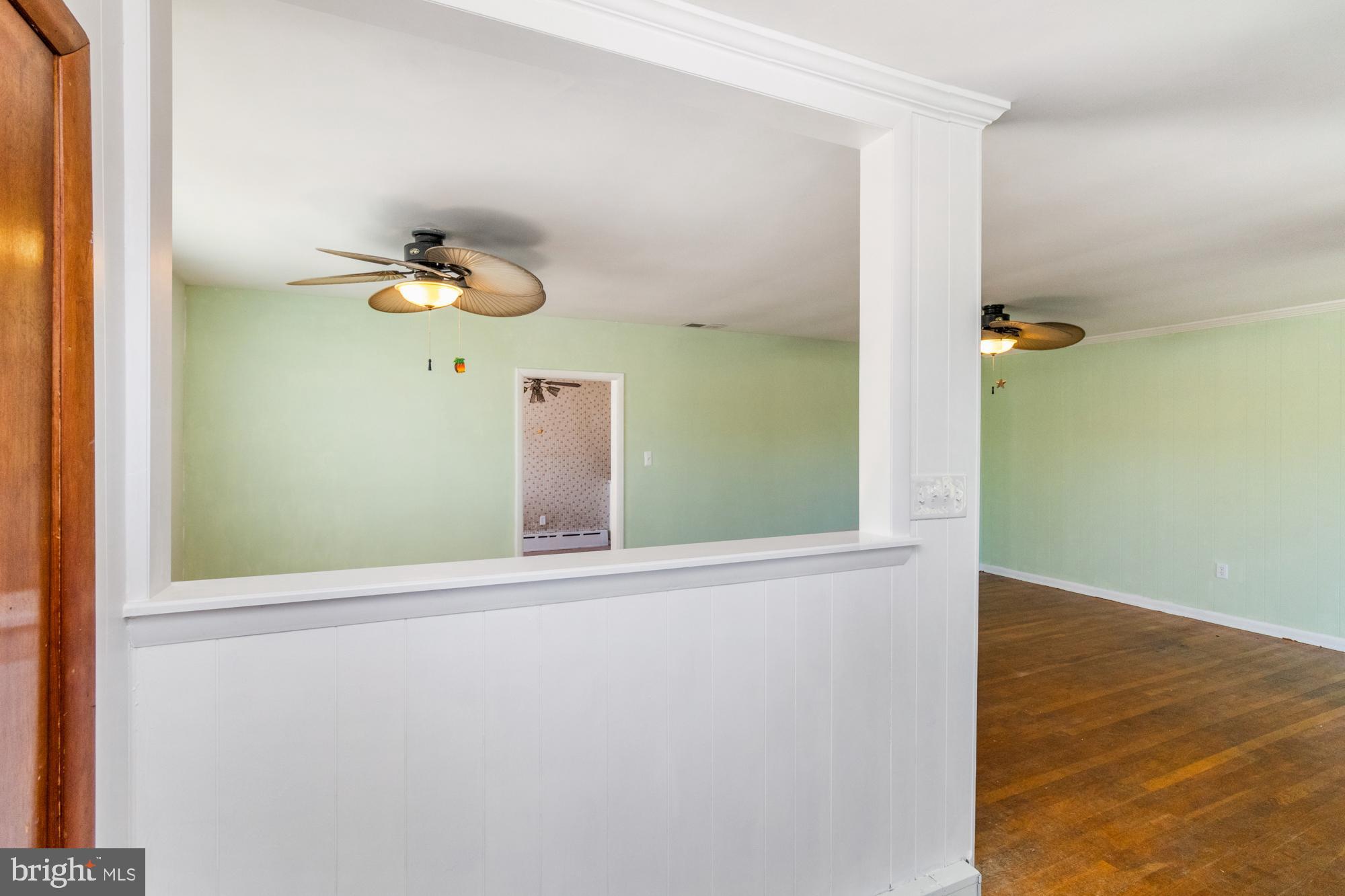 BAUERNSCHMIDT MANOR - Residential Lease