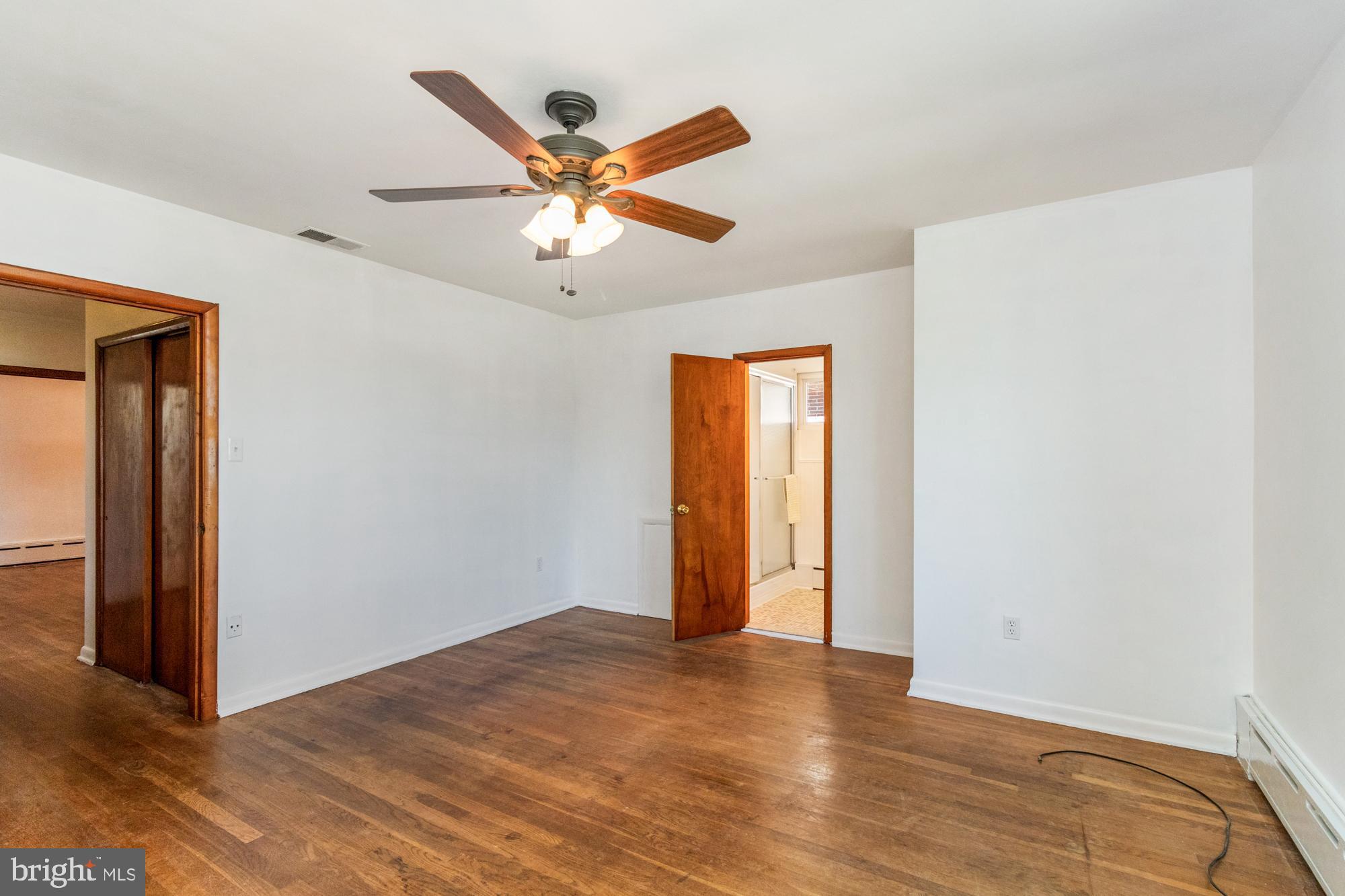 BAUERNSCHMIDT MANOR - Residential Lease