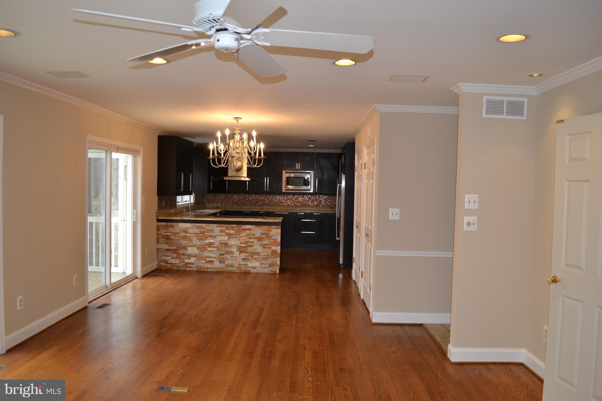 FIVE SPRINGS - Residential Lease