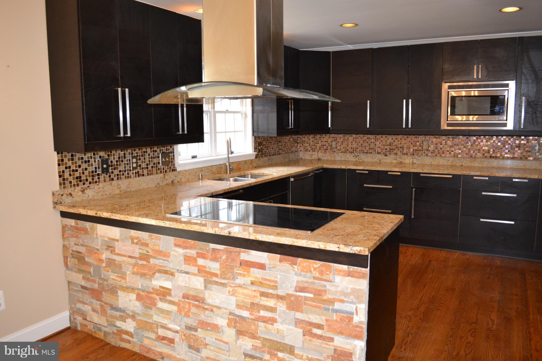 FIVE SPRINGS - Residential Lease