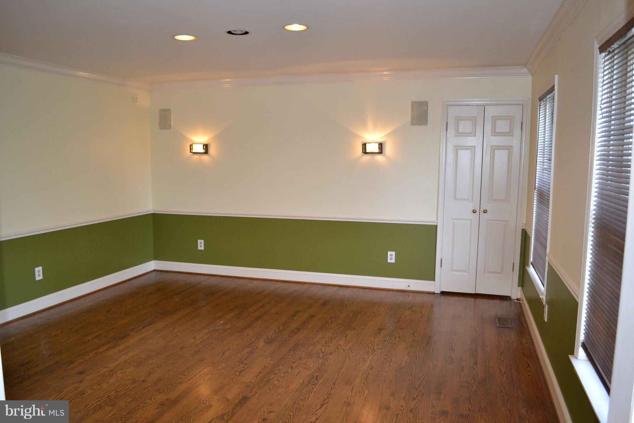 FIVE SPRINGS - Residential Lease