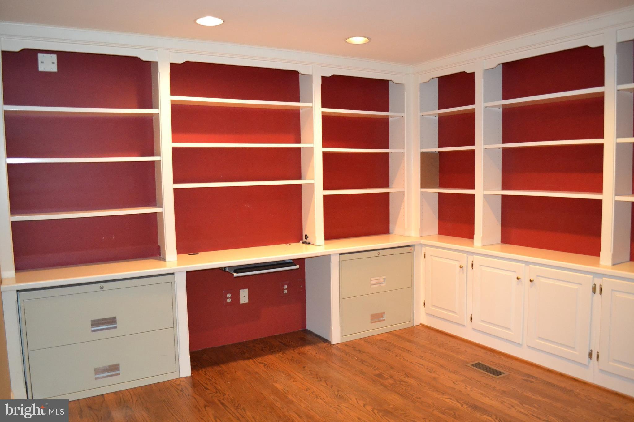 FIVE SPRINGS - Residential Lease