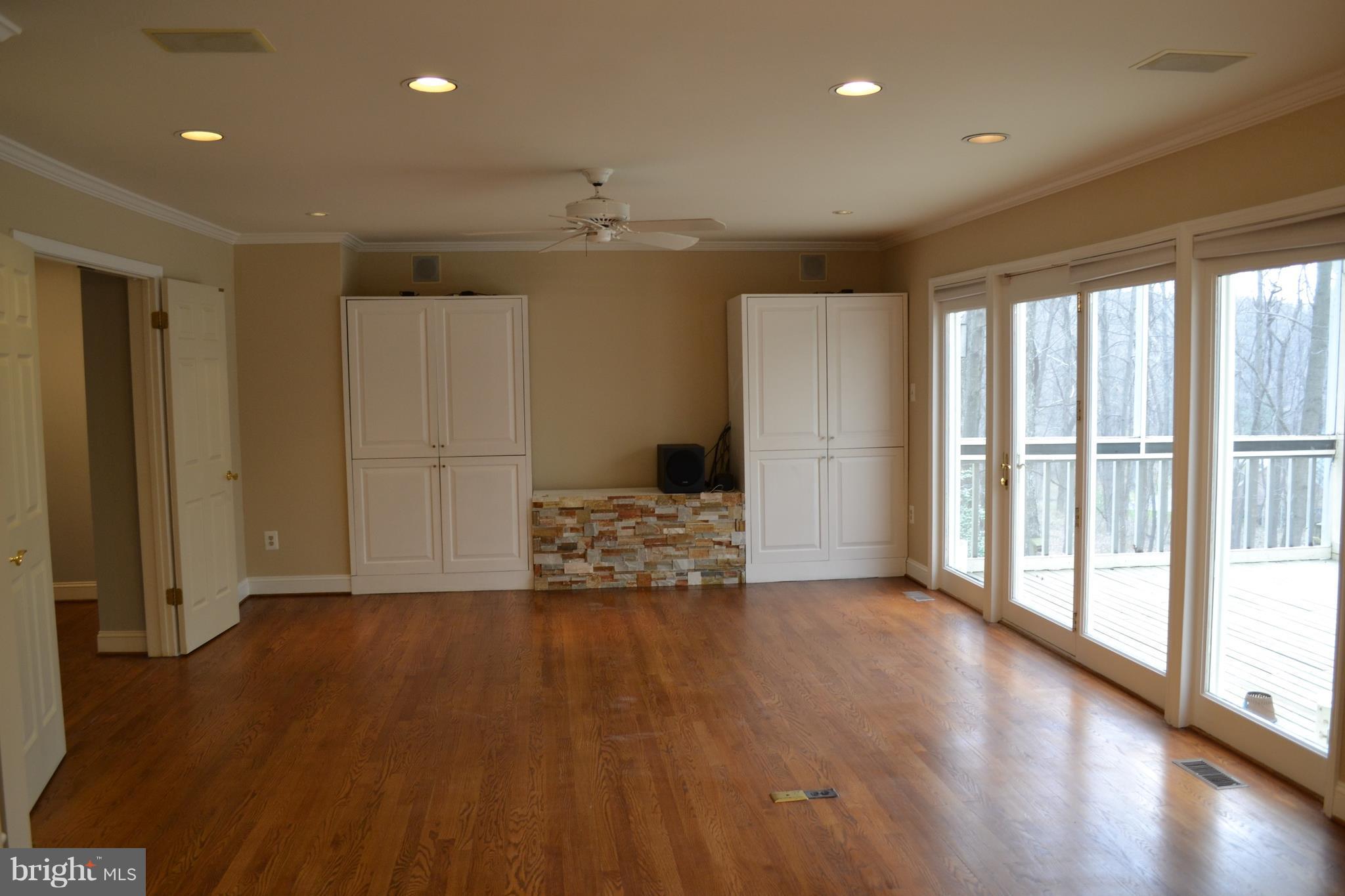 FIVE SPRINGS - Residential Lease