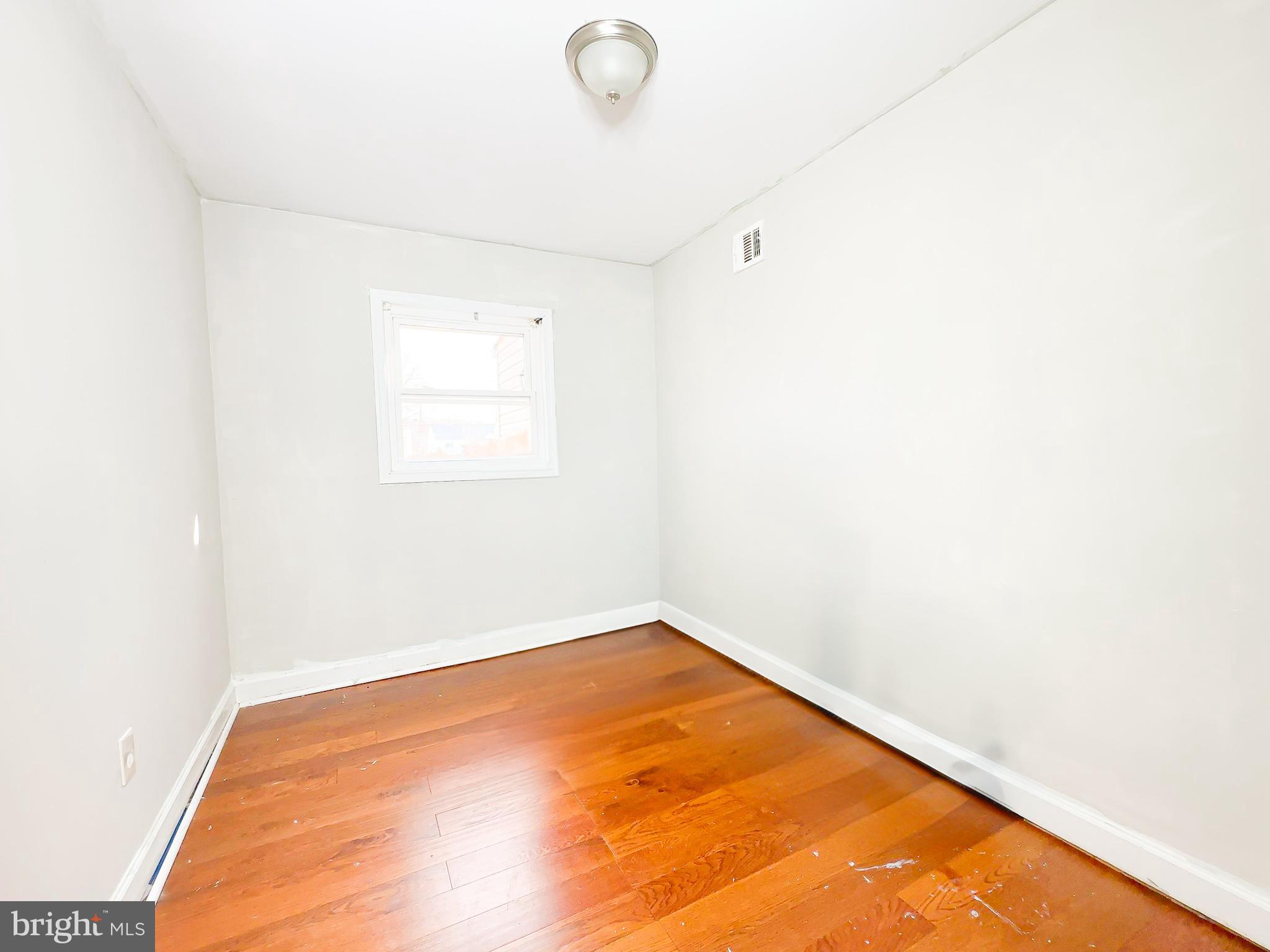 NORTH FORESTVILLE - Residential