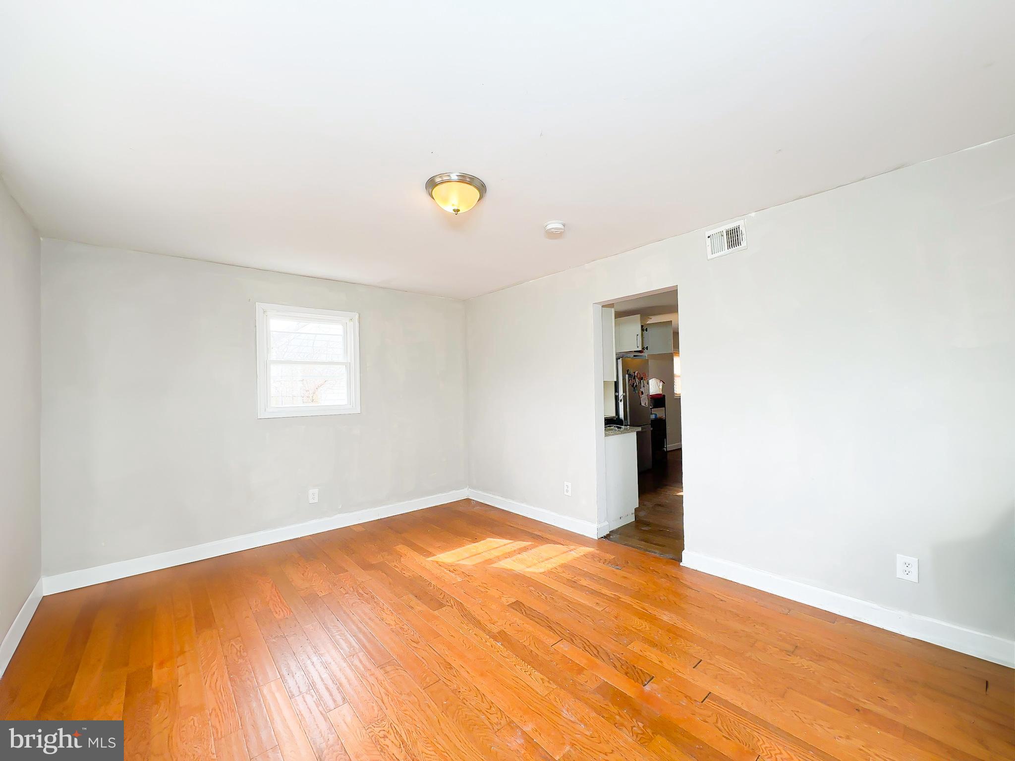 NORTH FORESTVILLE - Residential