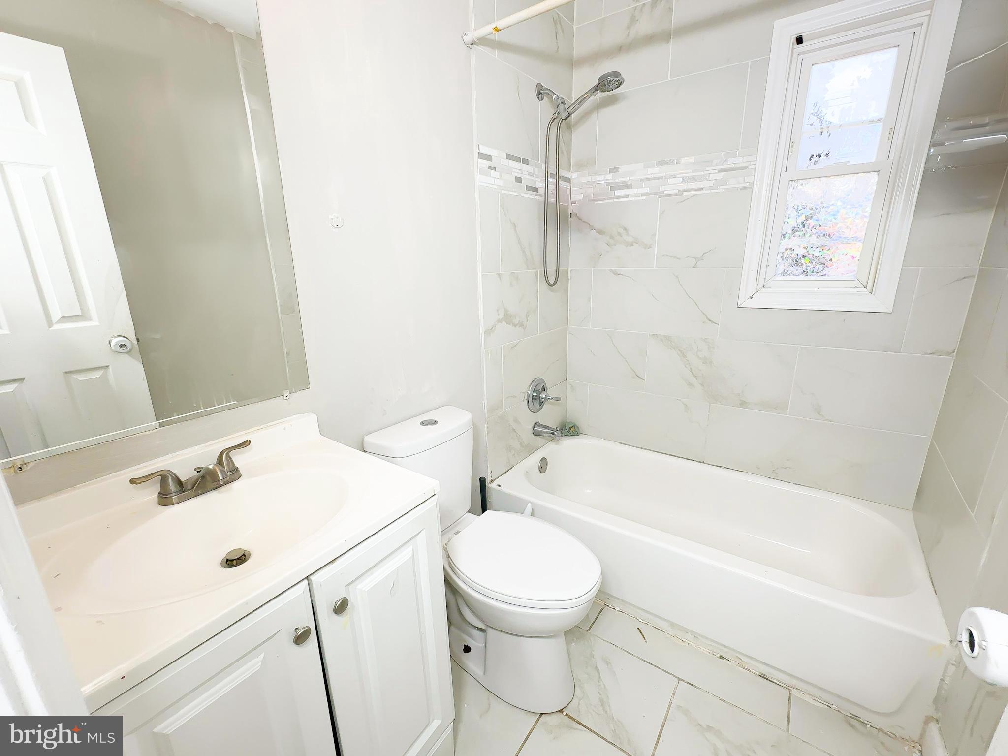 NORTH FORESTVILLE - Residential