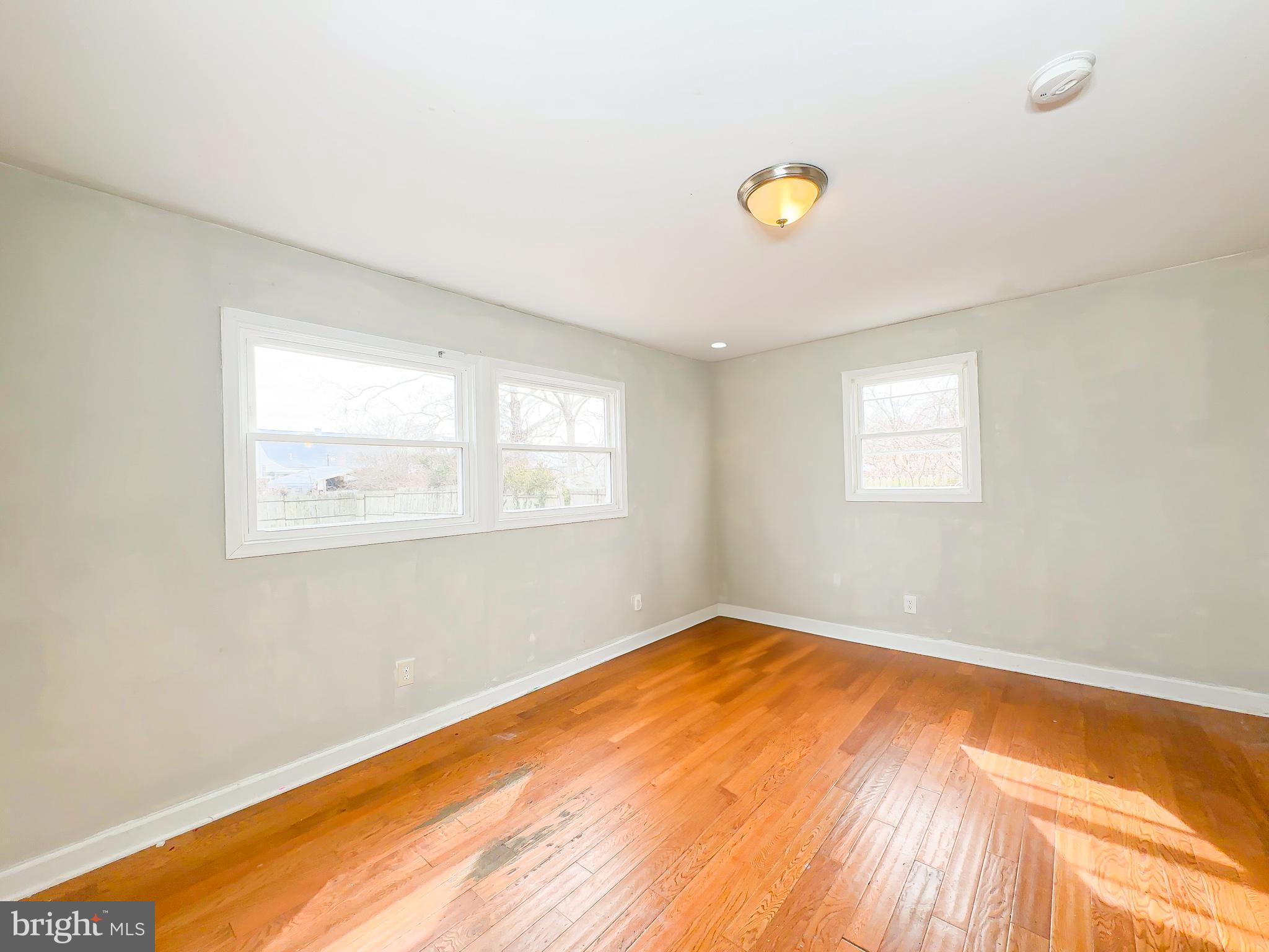 NORTH FORESTVILLE - Residential