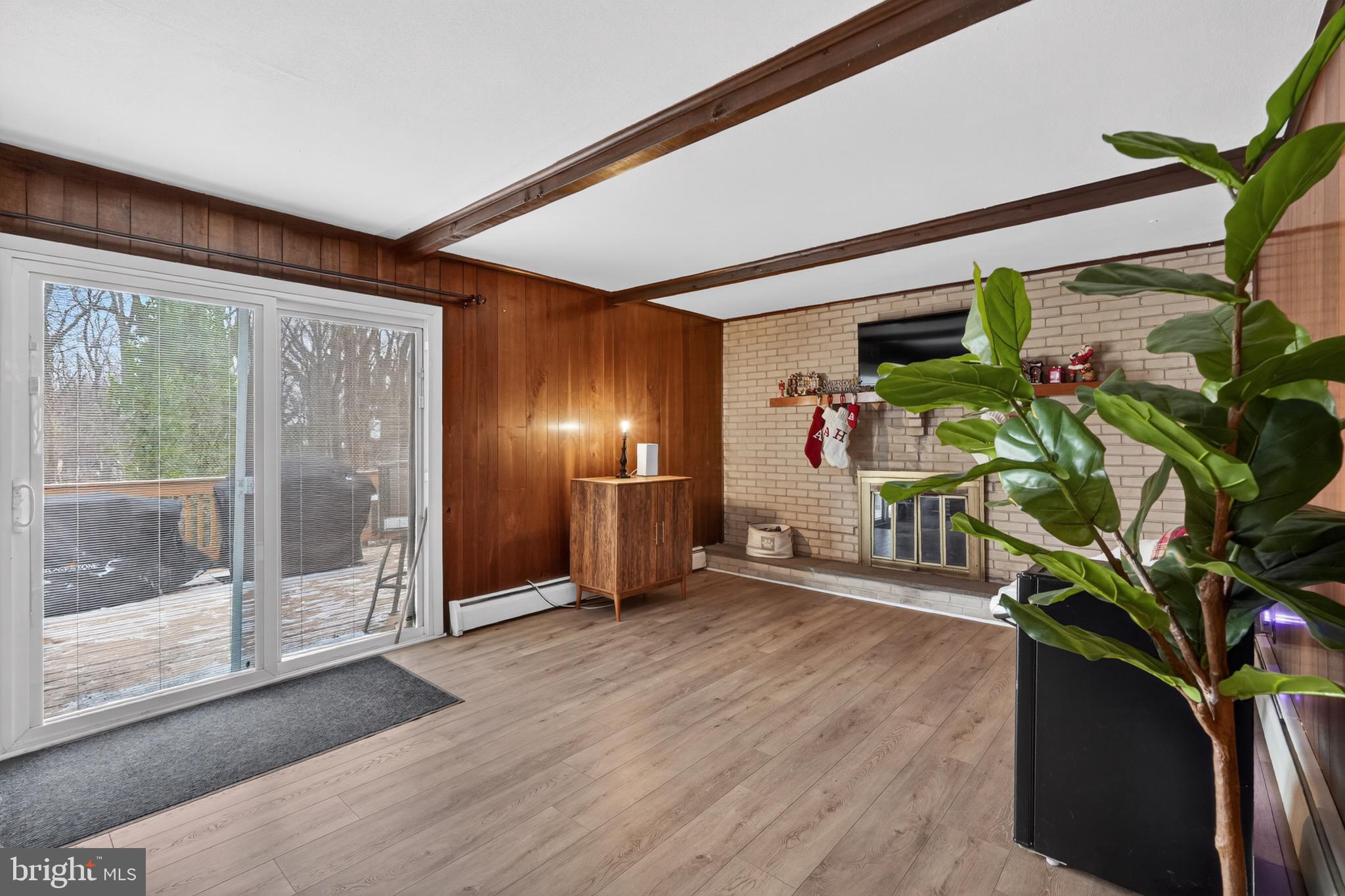 GLEN ASHTON FARMS - Residential