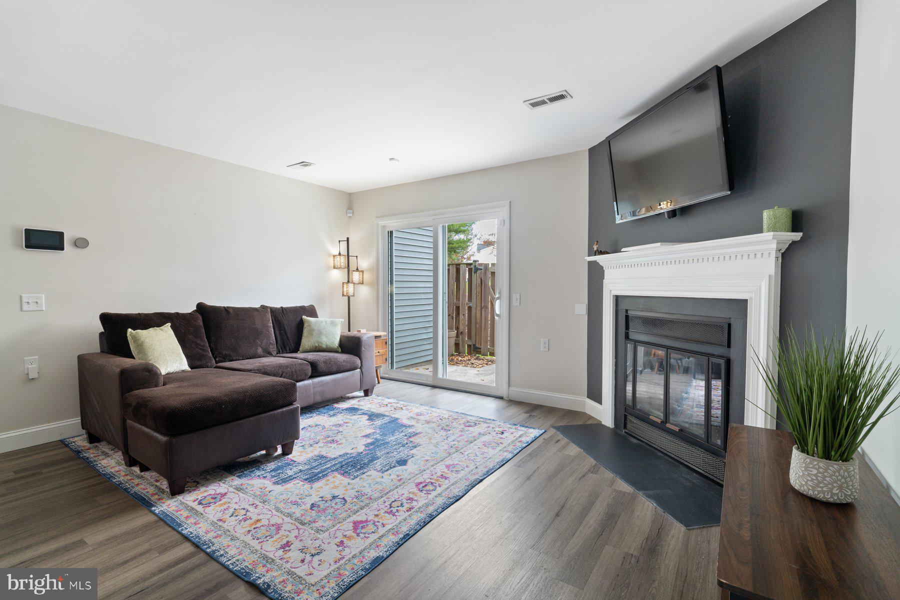 BALLENGER CREEK - Residential