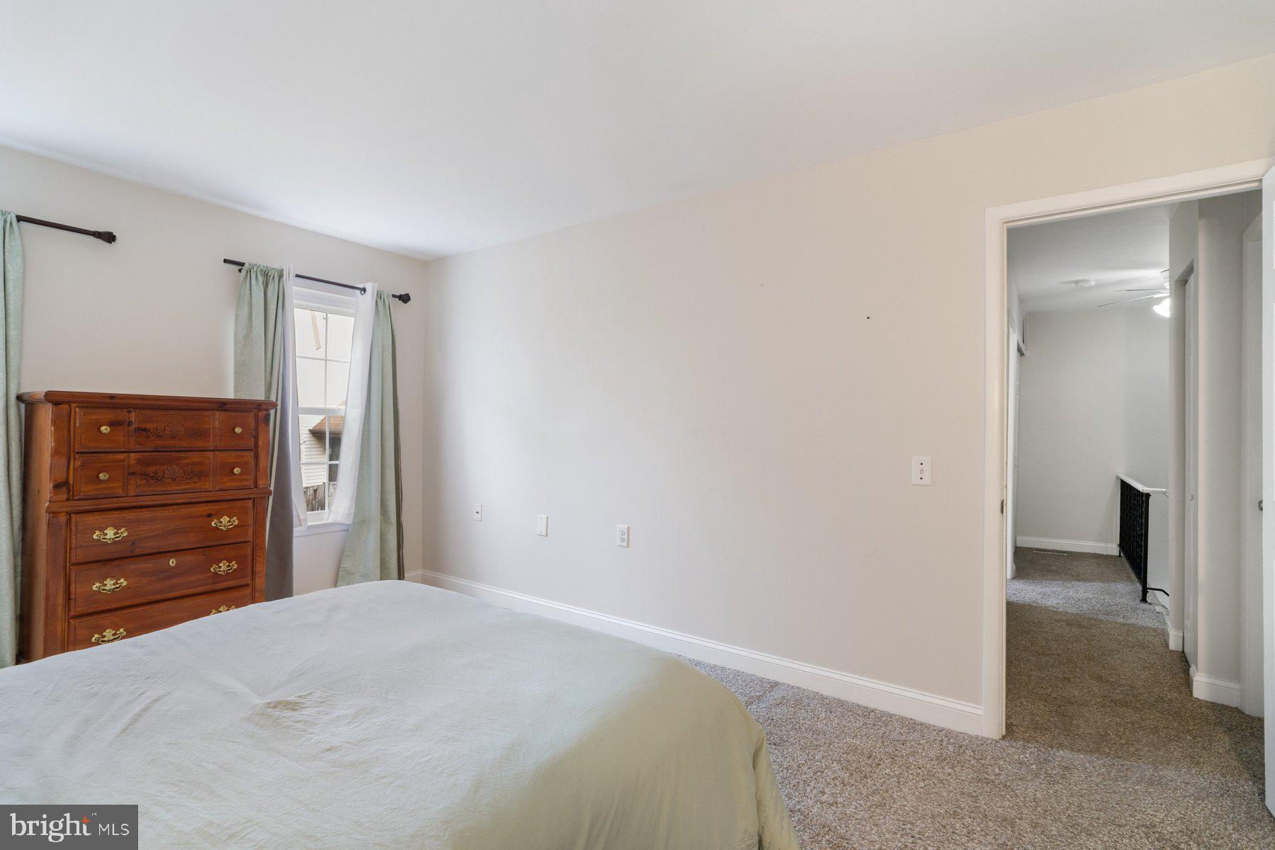 BALLENGER CREEK - Residential